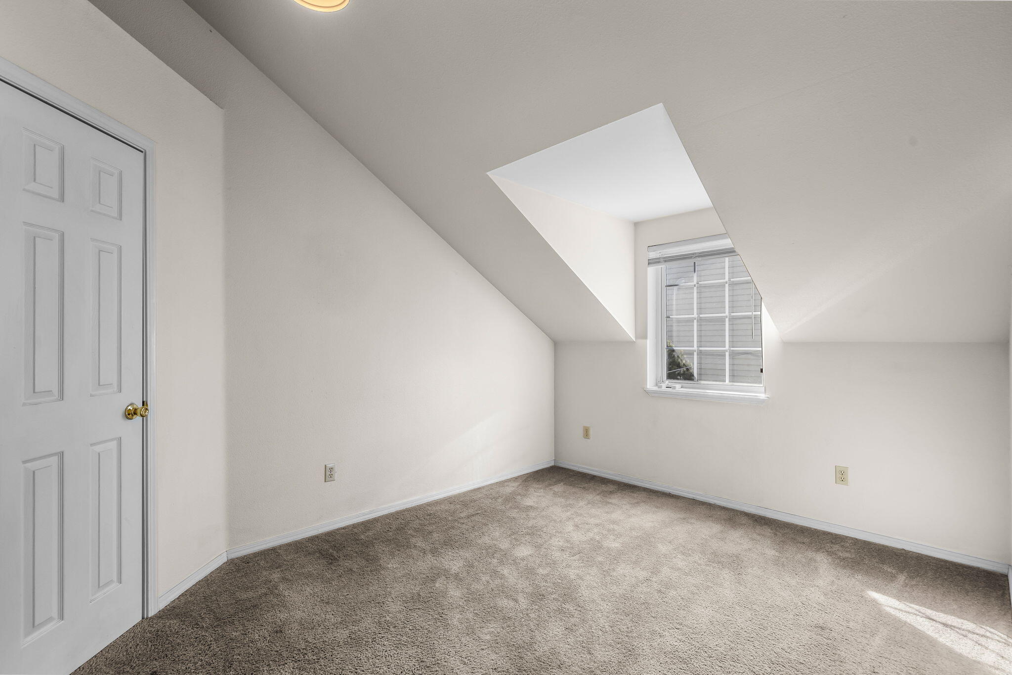 Kenwood - Residential Income
