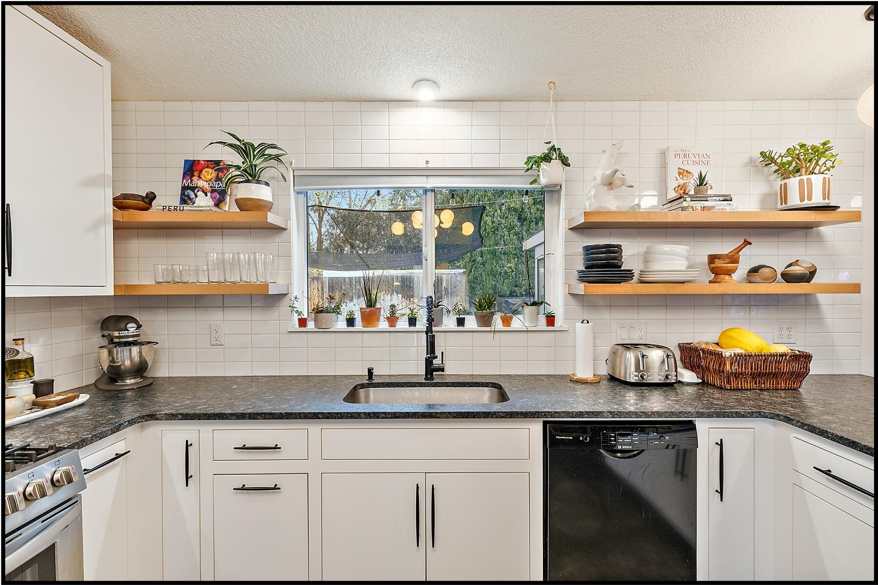 Blossom Hill Terrace Unit No 1 - Residential