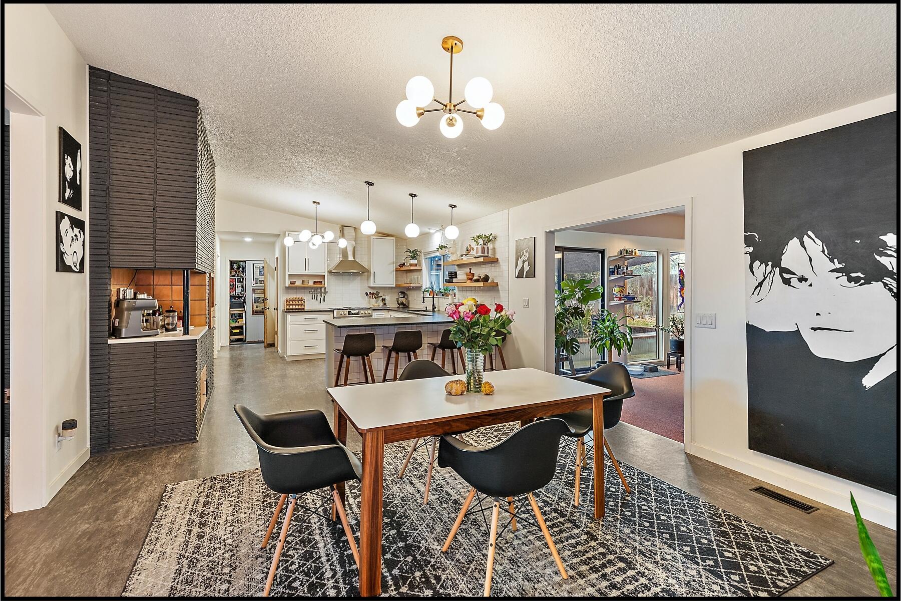 Blossom Hill Terrace Unit No 1 - Residential