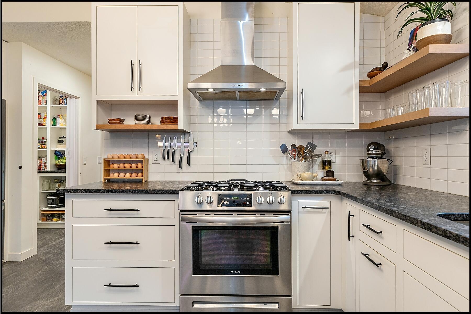 Blossom Hill Terrace Unit No 1 - Residential