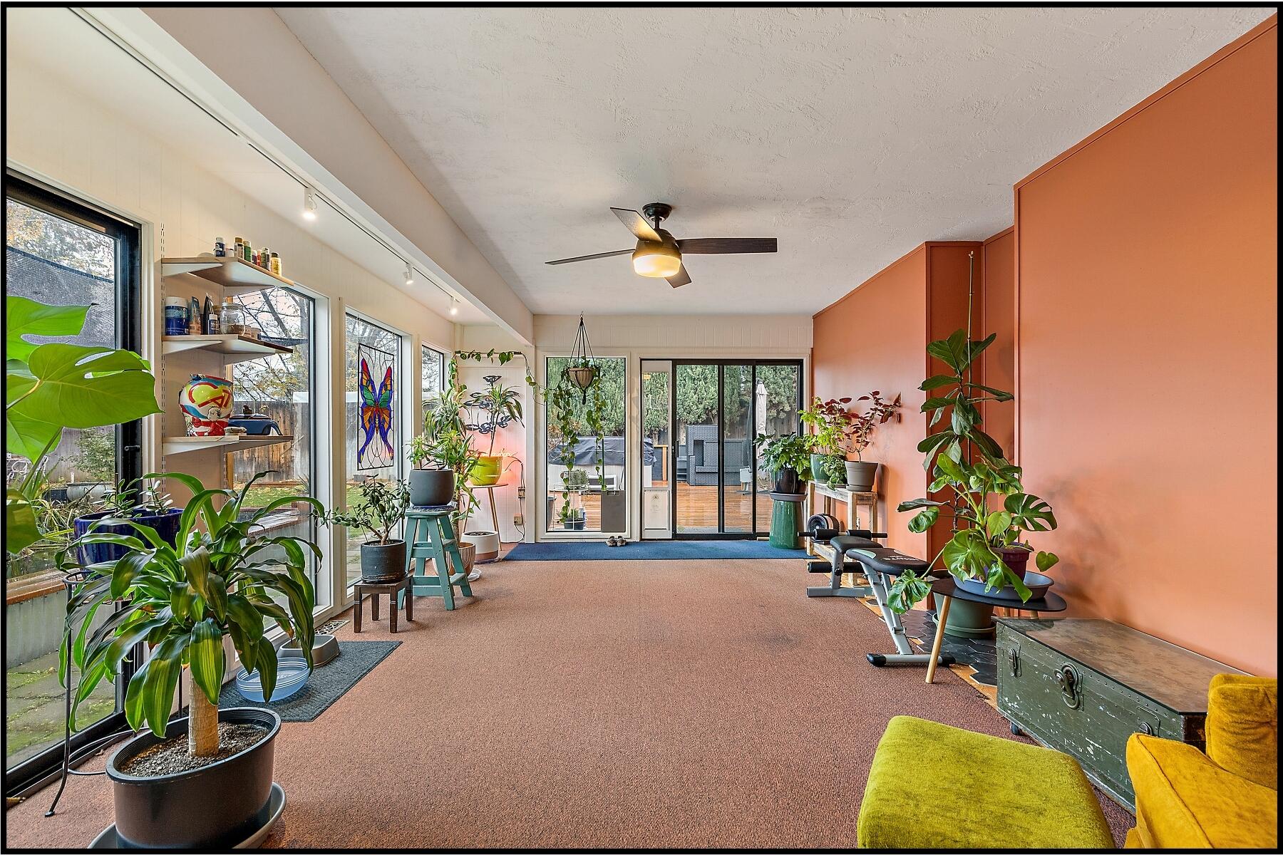 Blossom Hill Terrace Unit No 1 - Residential