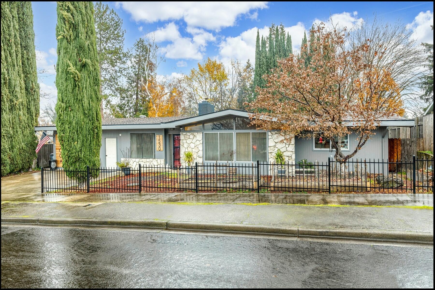 Blossom Hill Terrace Unit No 1 - Residential