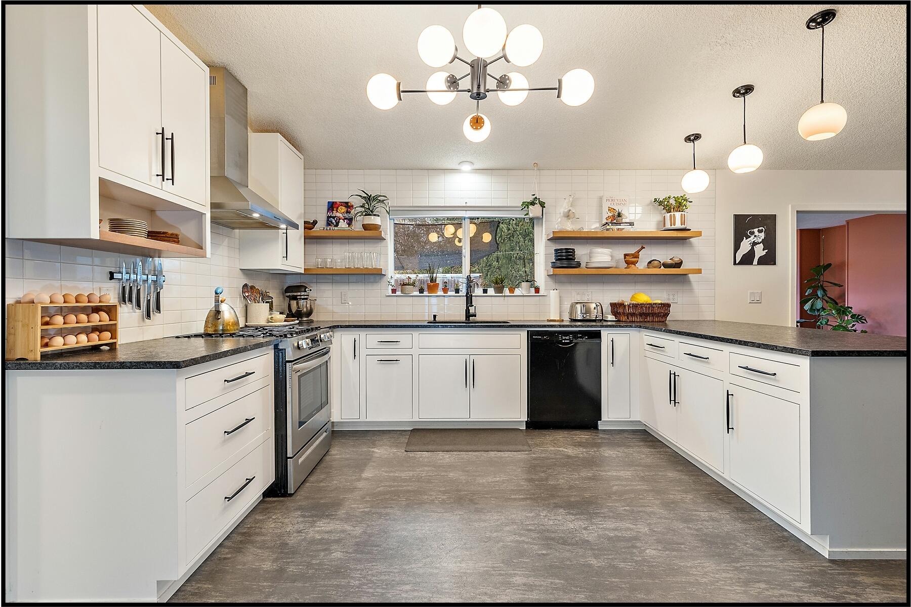 Blossom Hill Terrace Unit No 1 - Residential
