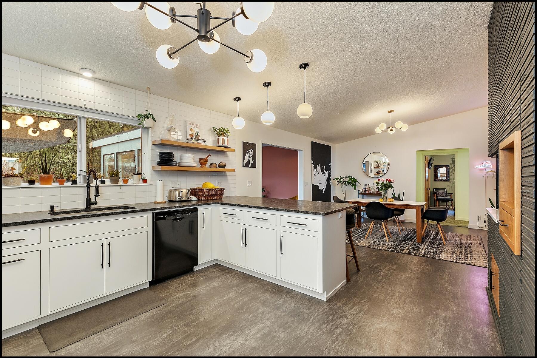 Blossom Hill Terrace Unit No 1 - Residential