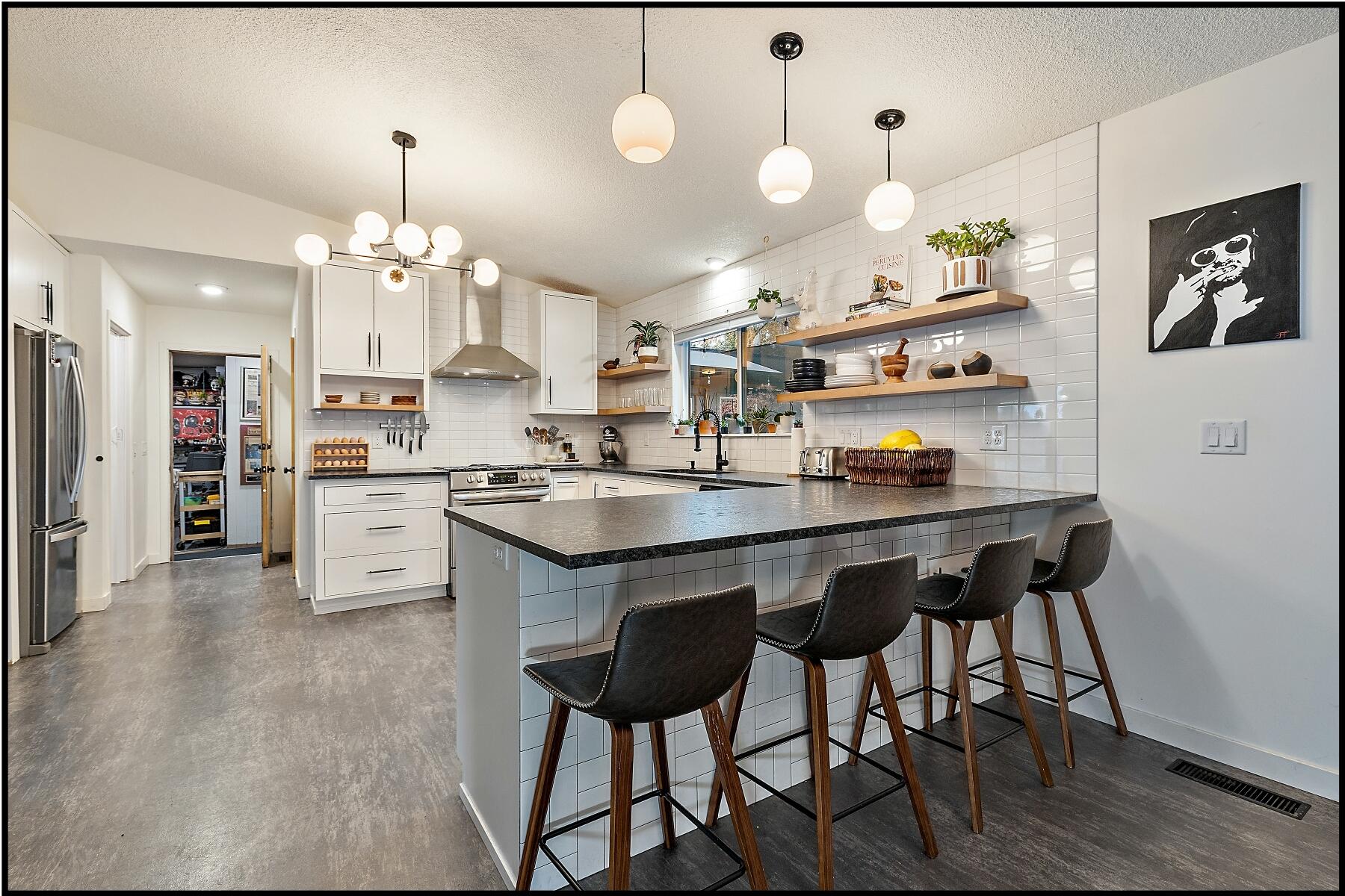 Blossom Hill Terrace Unit No 1 - Residential