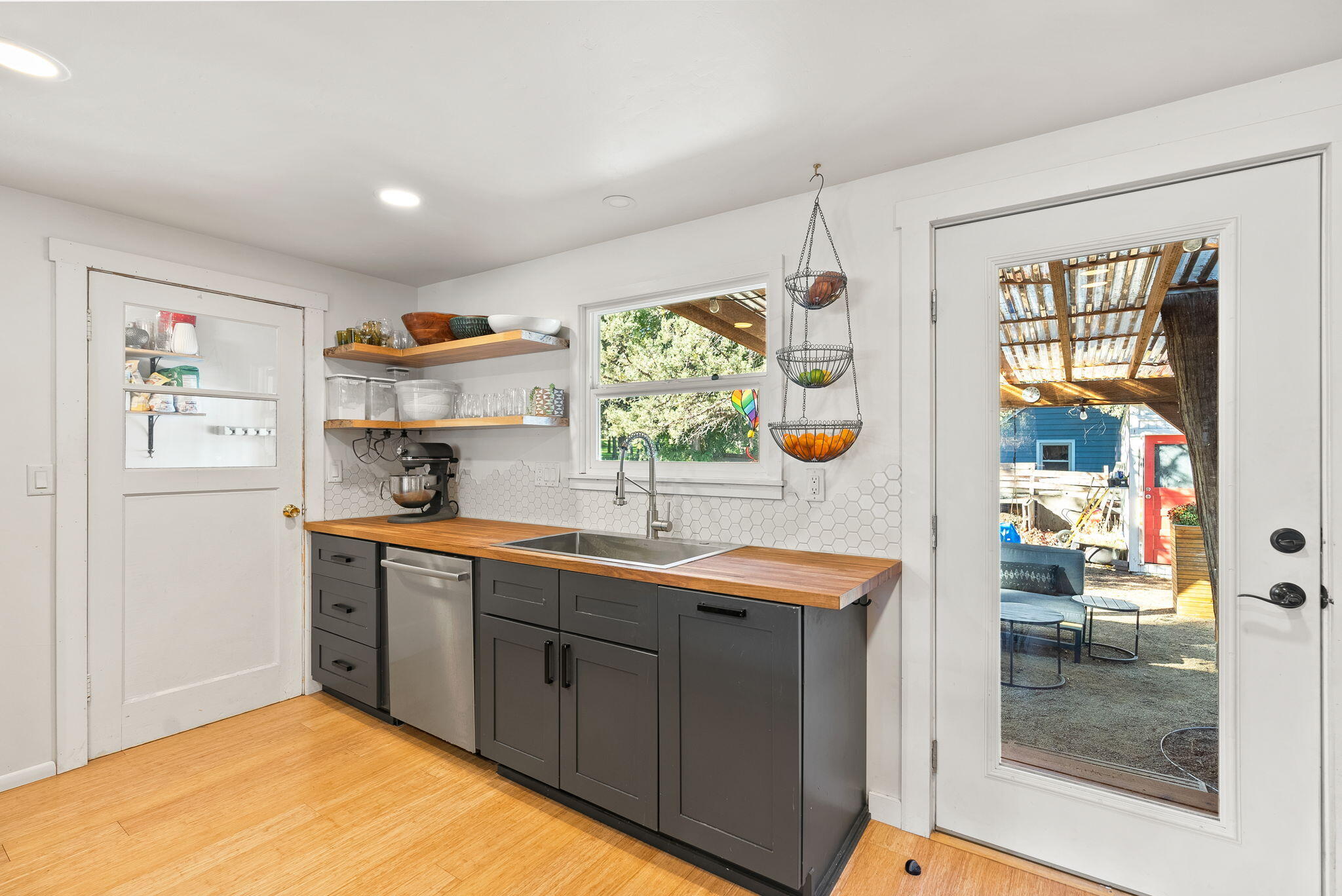 Center Addition to Bend - Residential