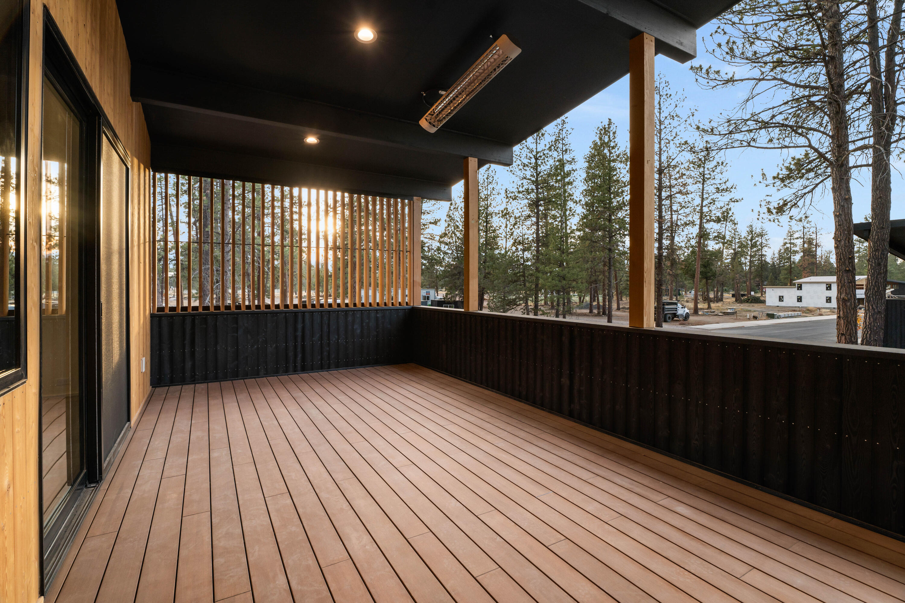 Sisters Woodlands - Residential