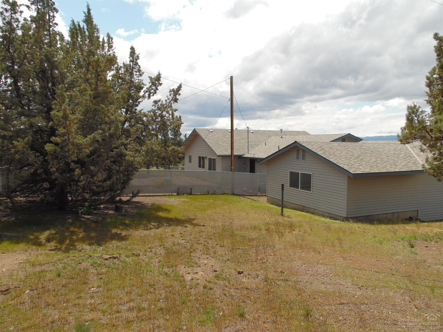 Hunts Three Sisters - Residential
