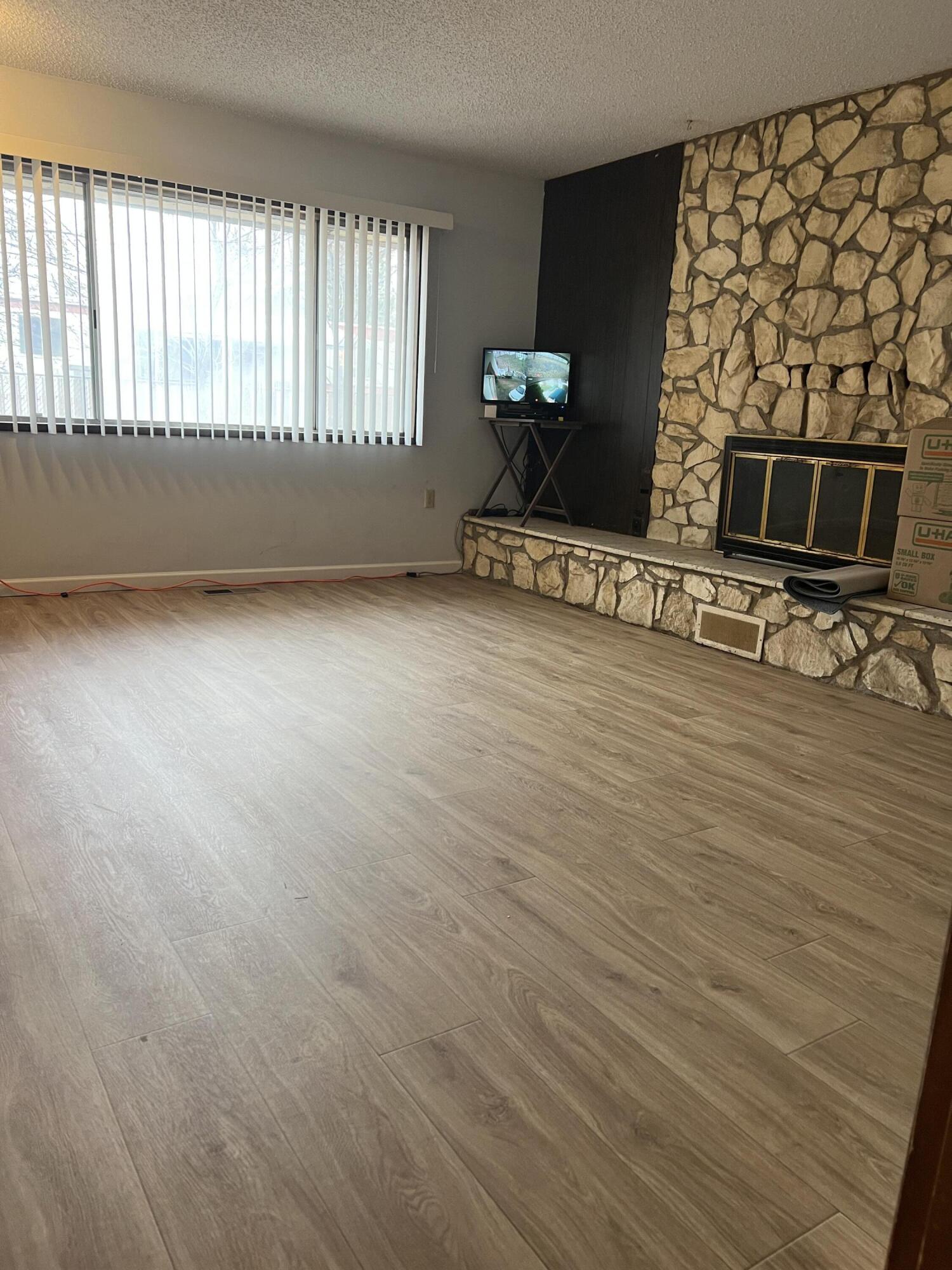 Altamont Acres - Residential