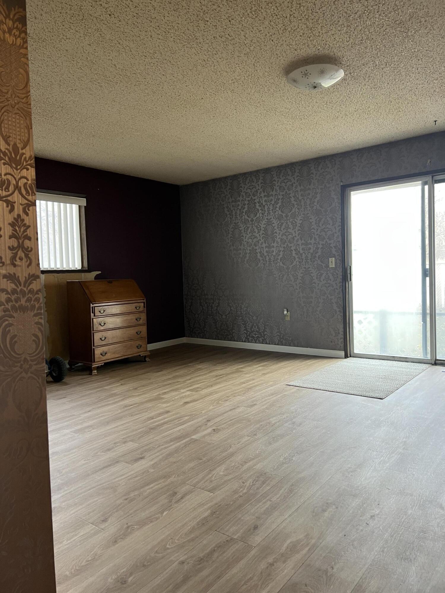 Altamont Acres - Residential