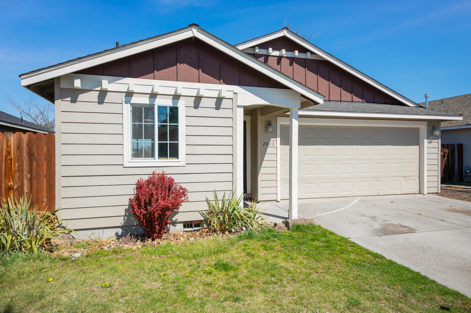 Welcome to your perfect home in SW Redmond's Village Pointe. This charming single-story residence boasts 1155 sqft of comfortable living space, featuring 3 bedrooms and 2 baths. Enjoy the convenience of a spacious, recently updated kitchen, complete with stainless steel appliances, white cabinets, and abundant natural light, perfect for culinary enthusiasts. Entertain guests effortlessly in the open great room floor plan or step outside to the huge fenced backyard with a large deck, ideal for outdoor gatherings and relaxation. Retreat to the spacious master suite offering vaulted ceilings, a walk-in closet, and a private bathroom for added comfort and privacy. Located in the heart of SW Redmond, this home is just moments away from top-rated schools, scenic parks, vibrant shopping, and delectable restaurants, ensuring a lifestyle of convenience and enjoyment for you and your family. Don't miss out on this opportunity to make this your dream home. Schedule a showing today.