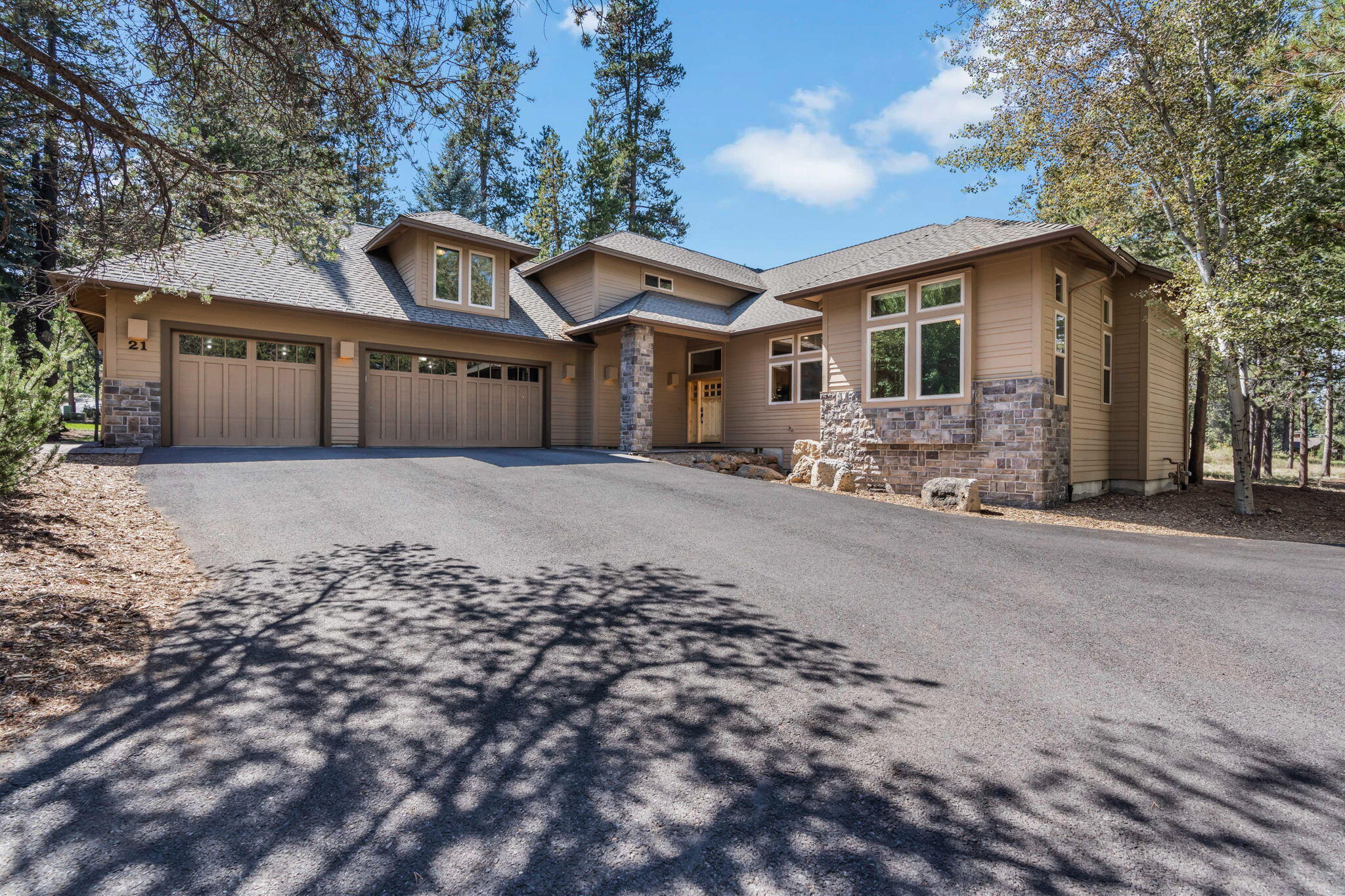 Fairway Crest Village - Residential