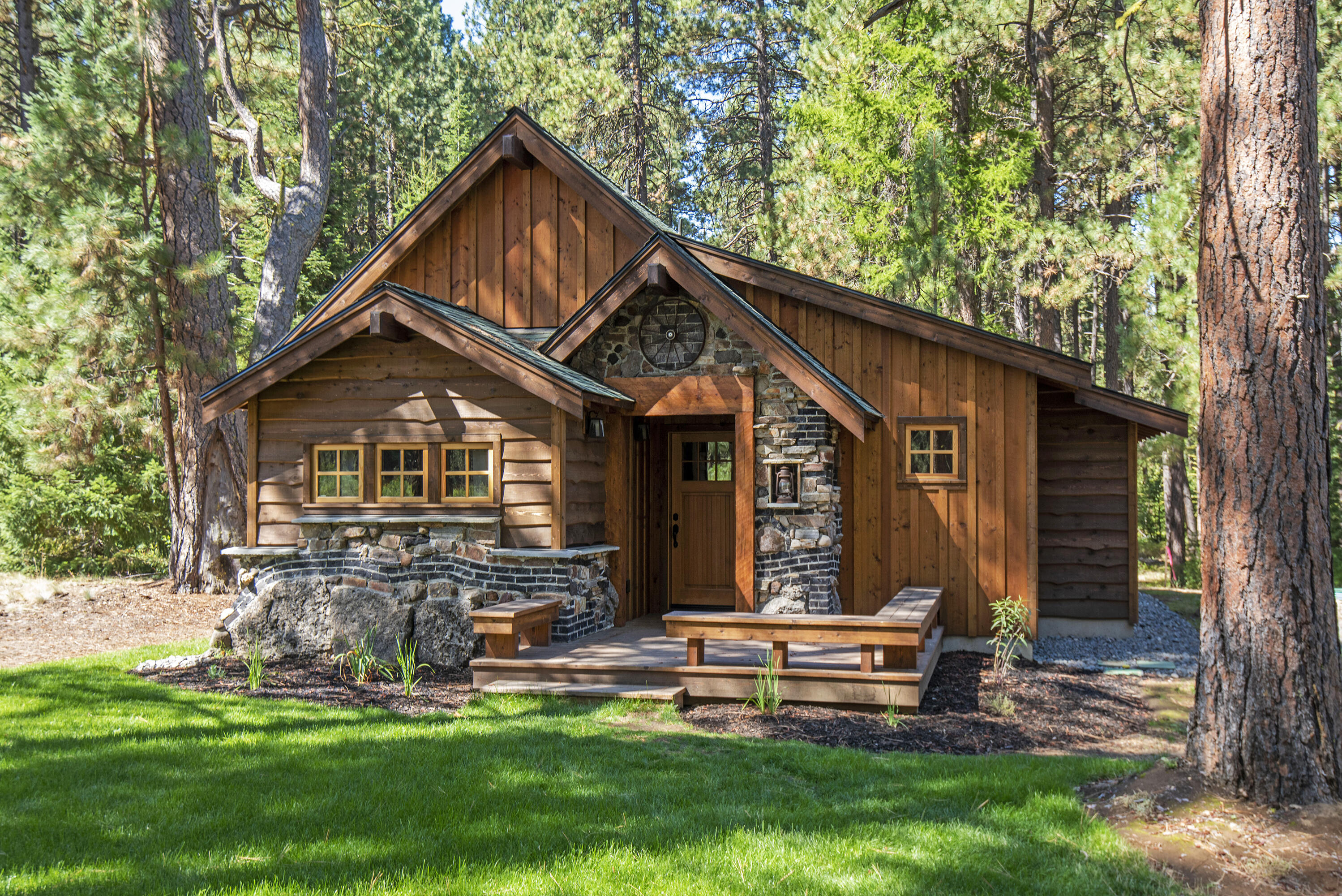 This Cabin provides an opportunity to acquire a 1/4 shared interest in an almost new cabin at historic Lake Creek Lodge in Camp Sherman. This cabin radiates excellence, featuring exquisite finishing touches & stylish furnishings. Constructed in 2022, it possesses a nostalgic charm reminiscent of yesteryear. The cabin includes three primary bedrooms and bathrooms, along with desirable elements such as fir plank floors, knotty pine paneling, a propane stove with a stone surround, butcher block countertops, a farm sink in the kitchen, a propane cooktop, tiled bathroom floors & showers, a washer/dryer, stone exterior accents, & locked storage. Set in a very private, tranquil location overlooking scenic Lake Creek riparian area. The shared ownership program manages maintenance obligations. Amenities encompass a Lodge & restaurant, common area, swimming pool, sports courts and direct access to National Forest trails. Recreational opportunities abound. 3 additional 1/4 shares are for sale.