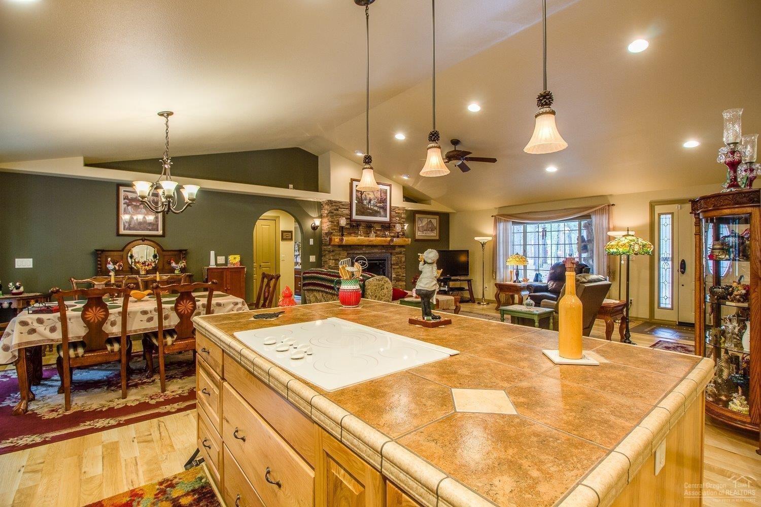 Ponderosa Pines - Residential