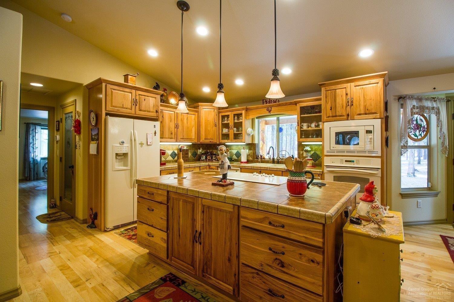 Ponderosa Pines - Residential