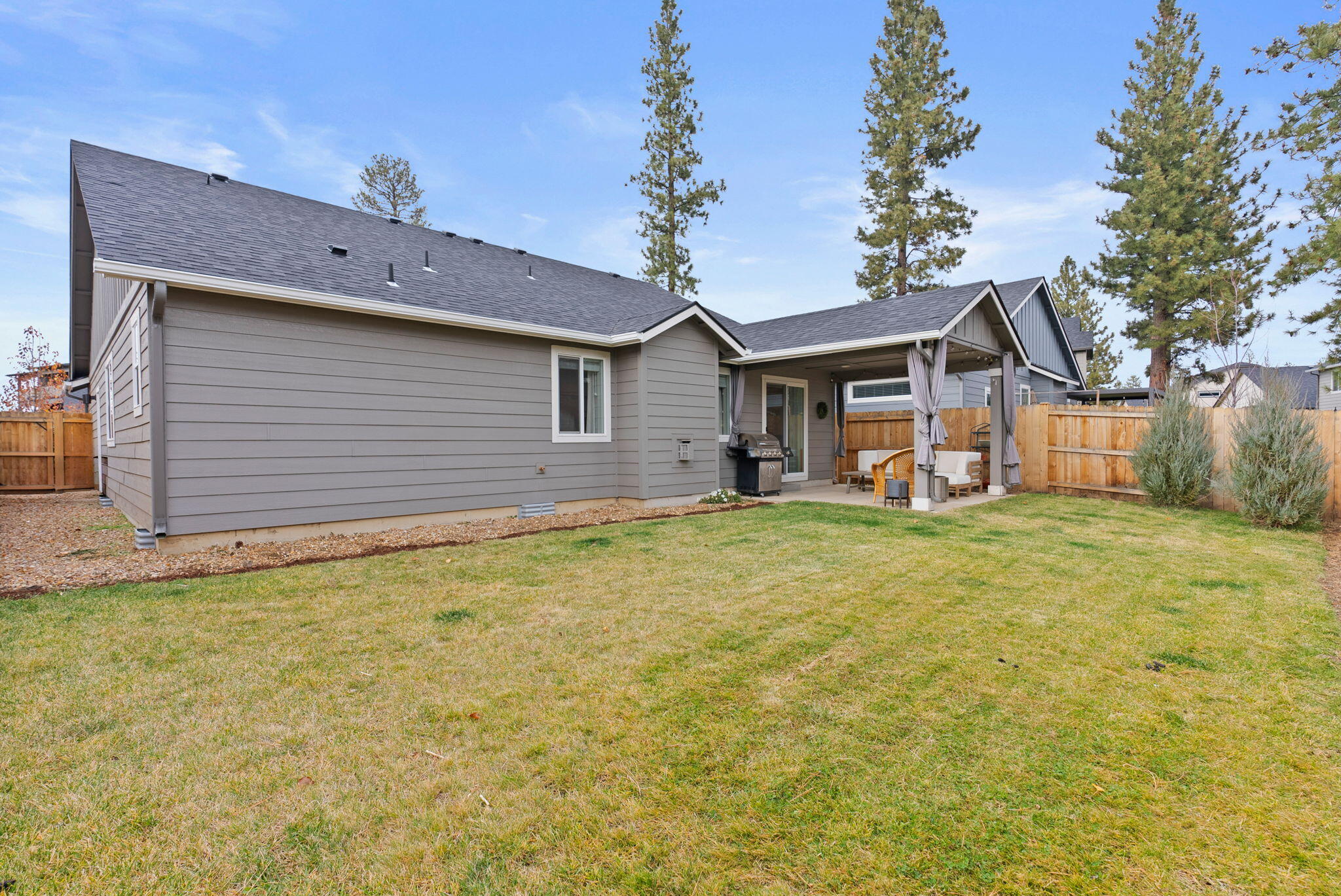 Mckenzie Meadow Vill - Residential