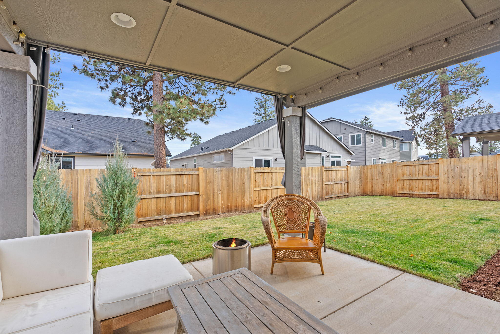 Mckenzie Meadow Vill - Residential