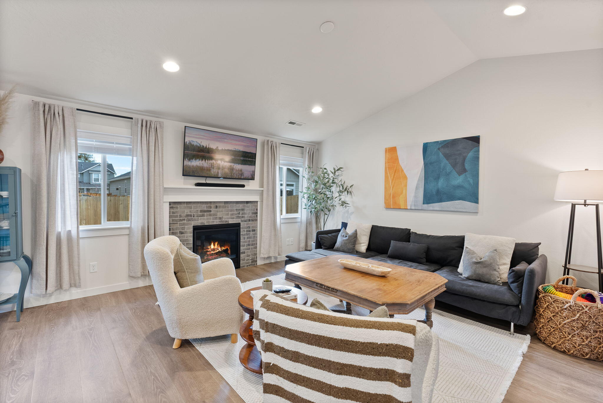 Mckenzie Meadow Vill - Residential