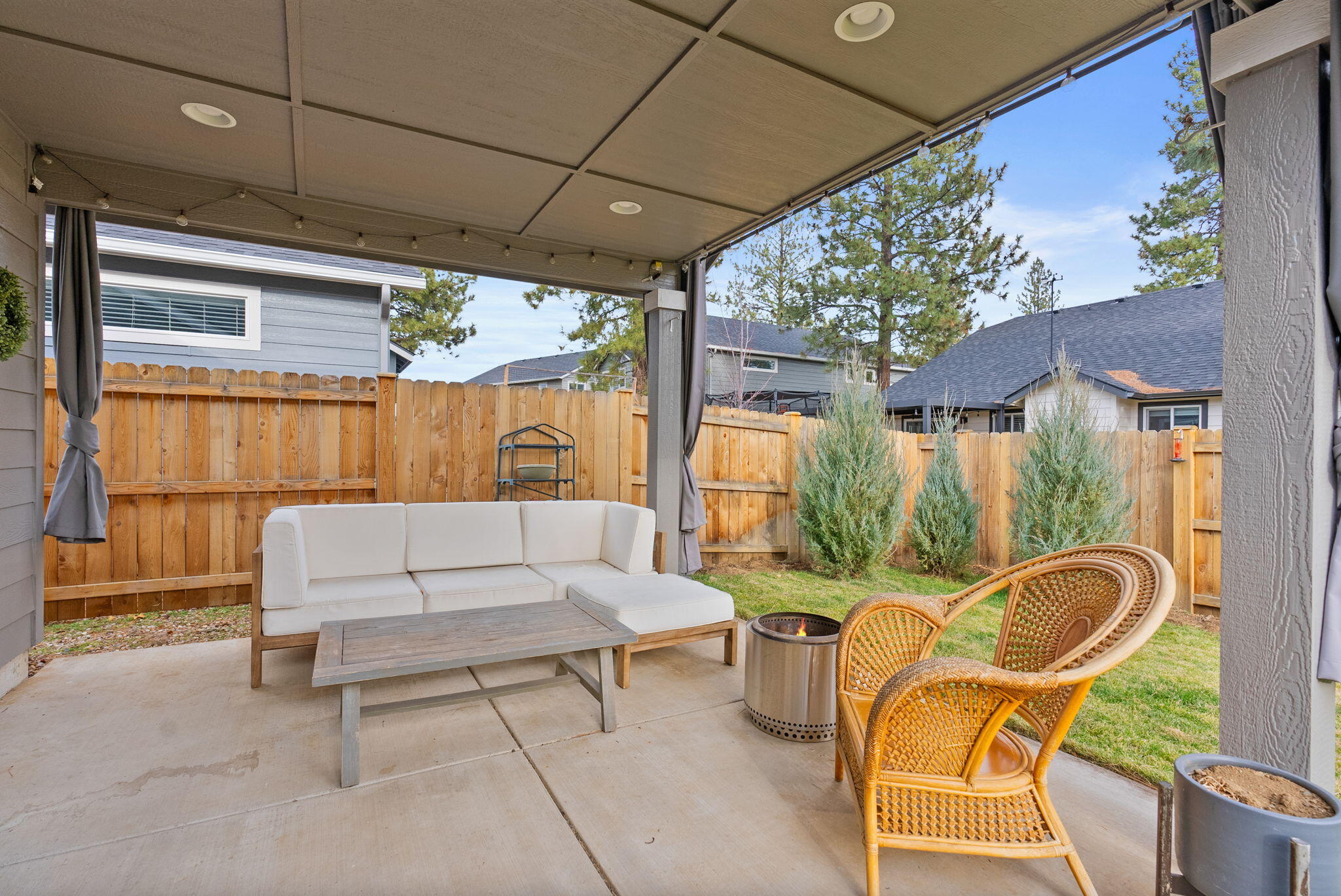 Mckenzie Meadow Vill - Residential