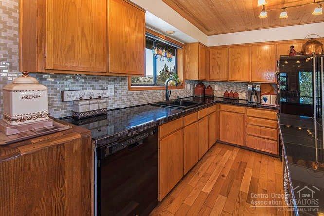 Madras Ranchos - Residential