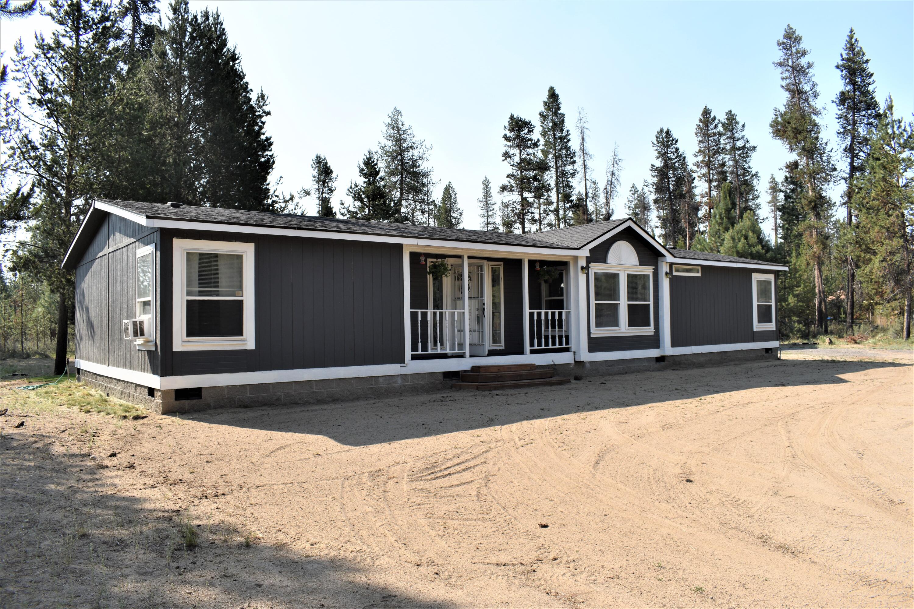 Wagon Trail Acreages - Residential