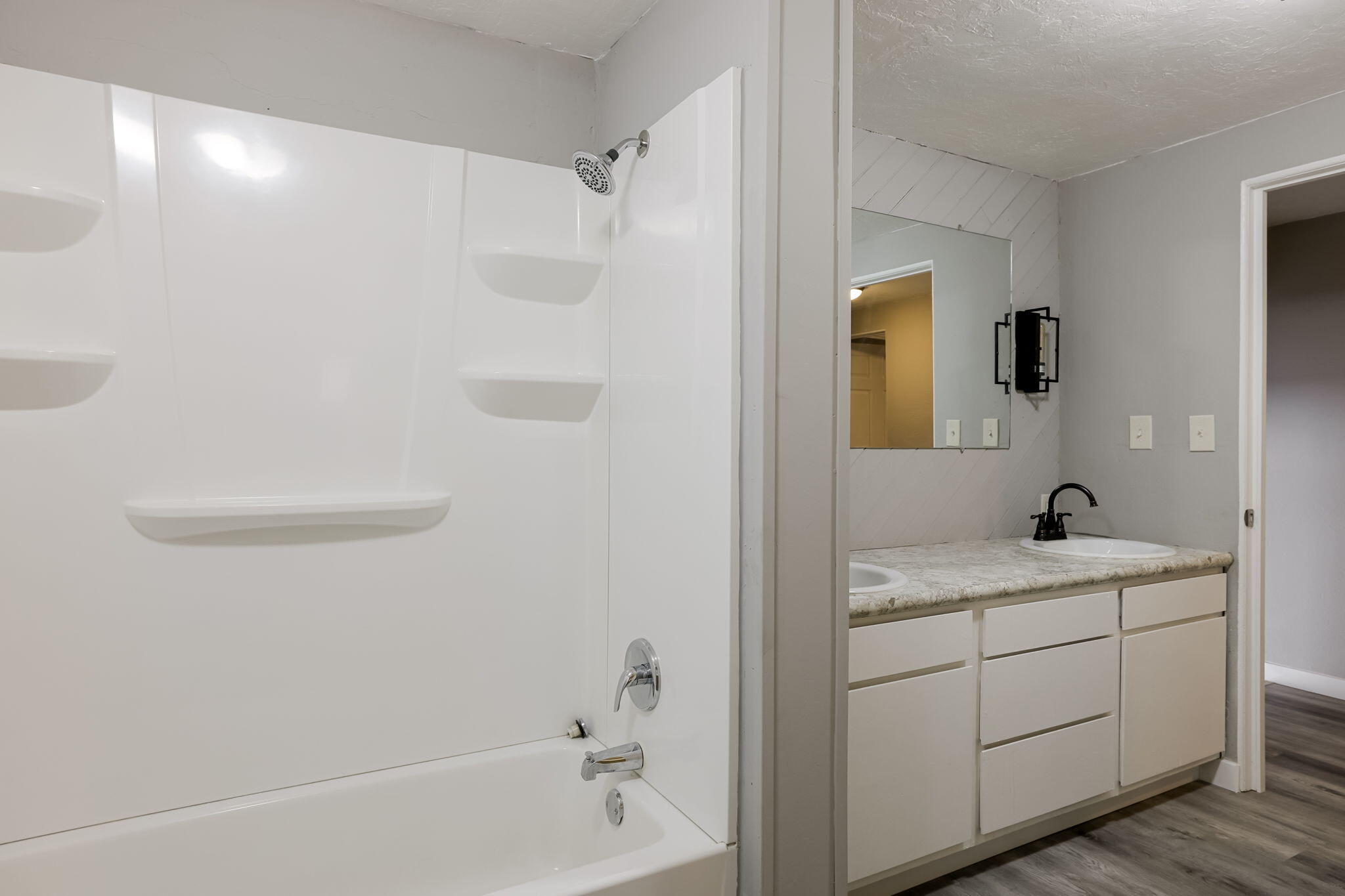 CLAJ - Residential