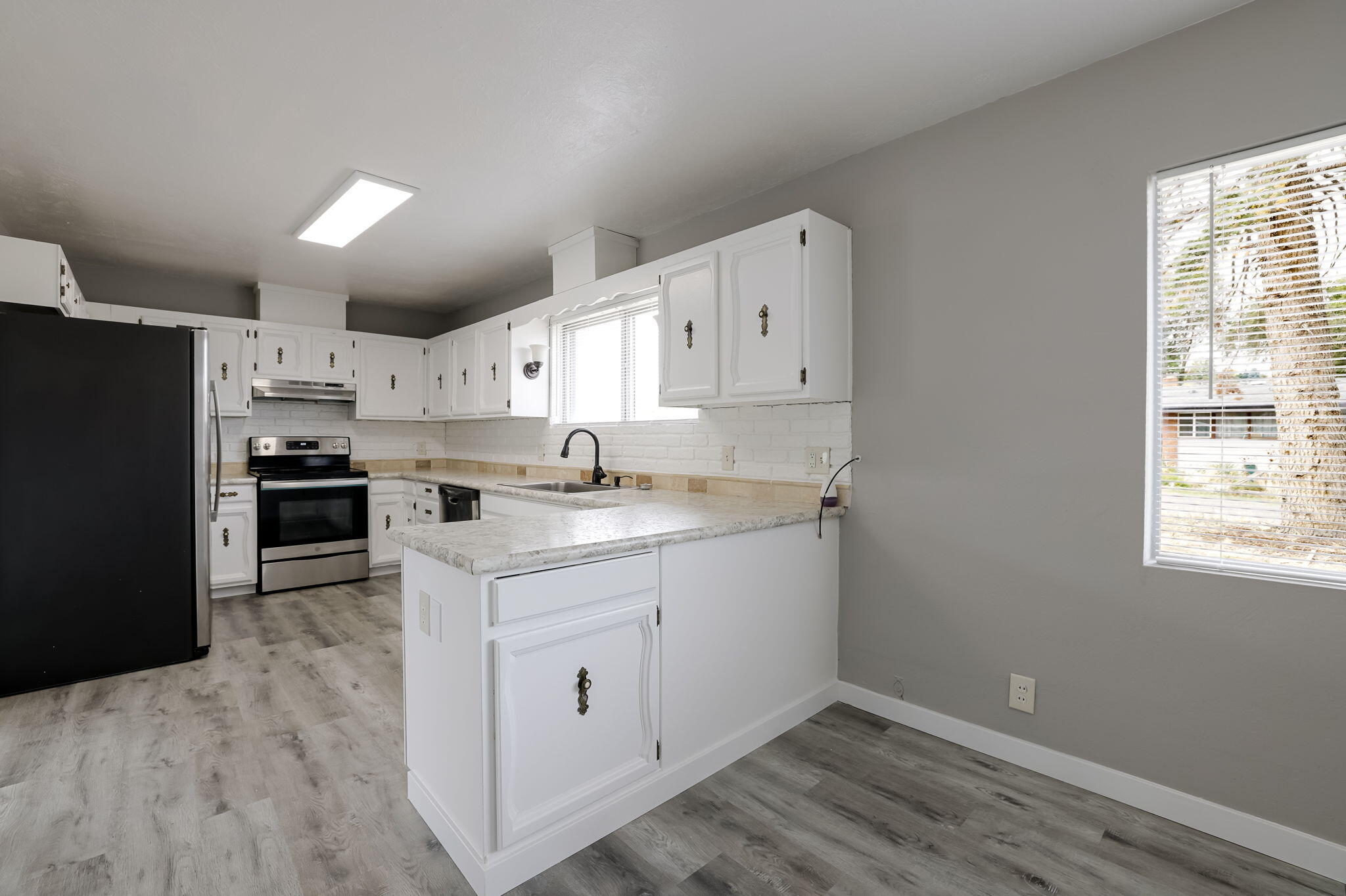 CLAJ - Residential