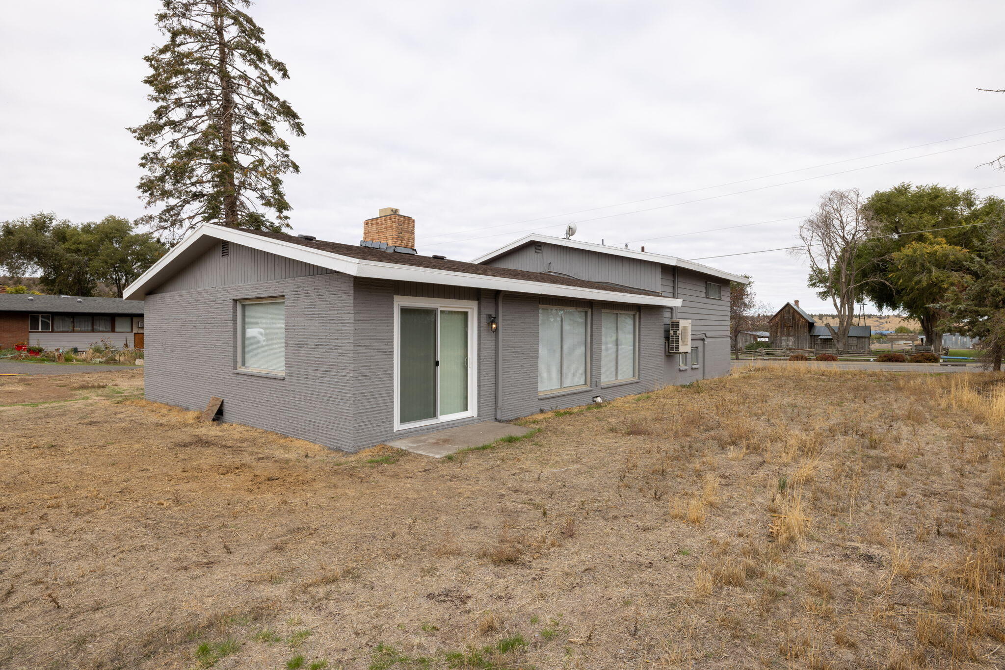 CLAJ - Residential