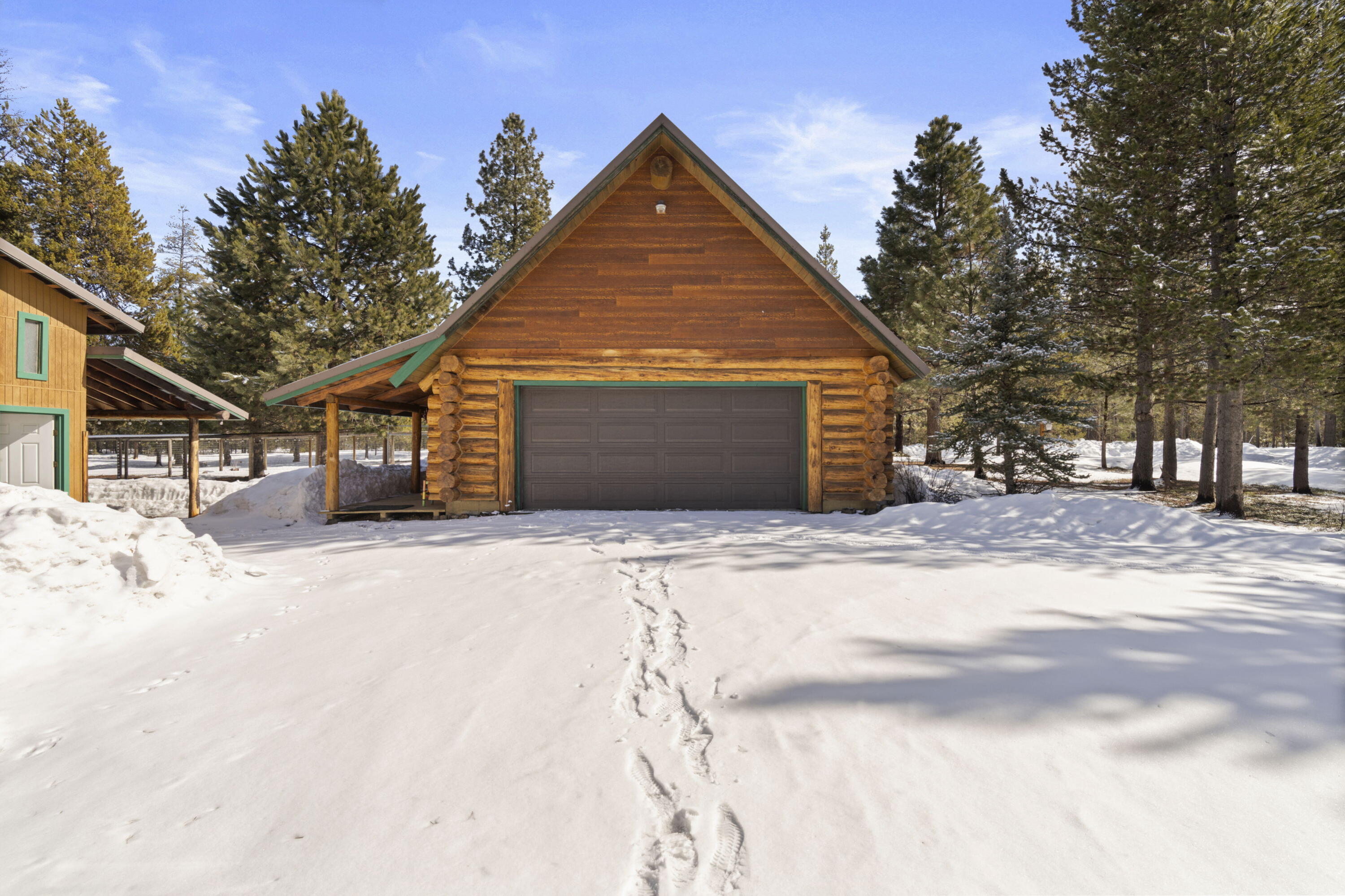 Roberts' River Acres - Residential