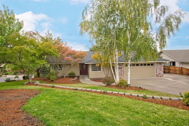 Nestled in the hills of East Medford on a quite private cul-de-sac, this property is a great find and an exceptional value. Great location and close to the Rogue Valley Country Club, quick drive to hospitals and located in a great school district this house has it all. This home boasts an open floor plan with two large bedrooms on the main floor, including the master suite with a large walk in closet. Also on the main floor is a large custom kitchen with new granite countertops, and stainless steel appliances. Heading downstairs you will find a large multi-purpose great room with all new paint and recessed lighting. Also downstairs is another extra large bedroom with walk-in closet and attached bathroom. This setup allows for an ideal mother in law suite. Do not hesitate and come take a look today. One of the owners is a licensed real estate agent in the state of Oregon.