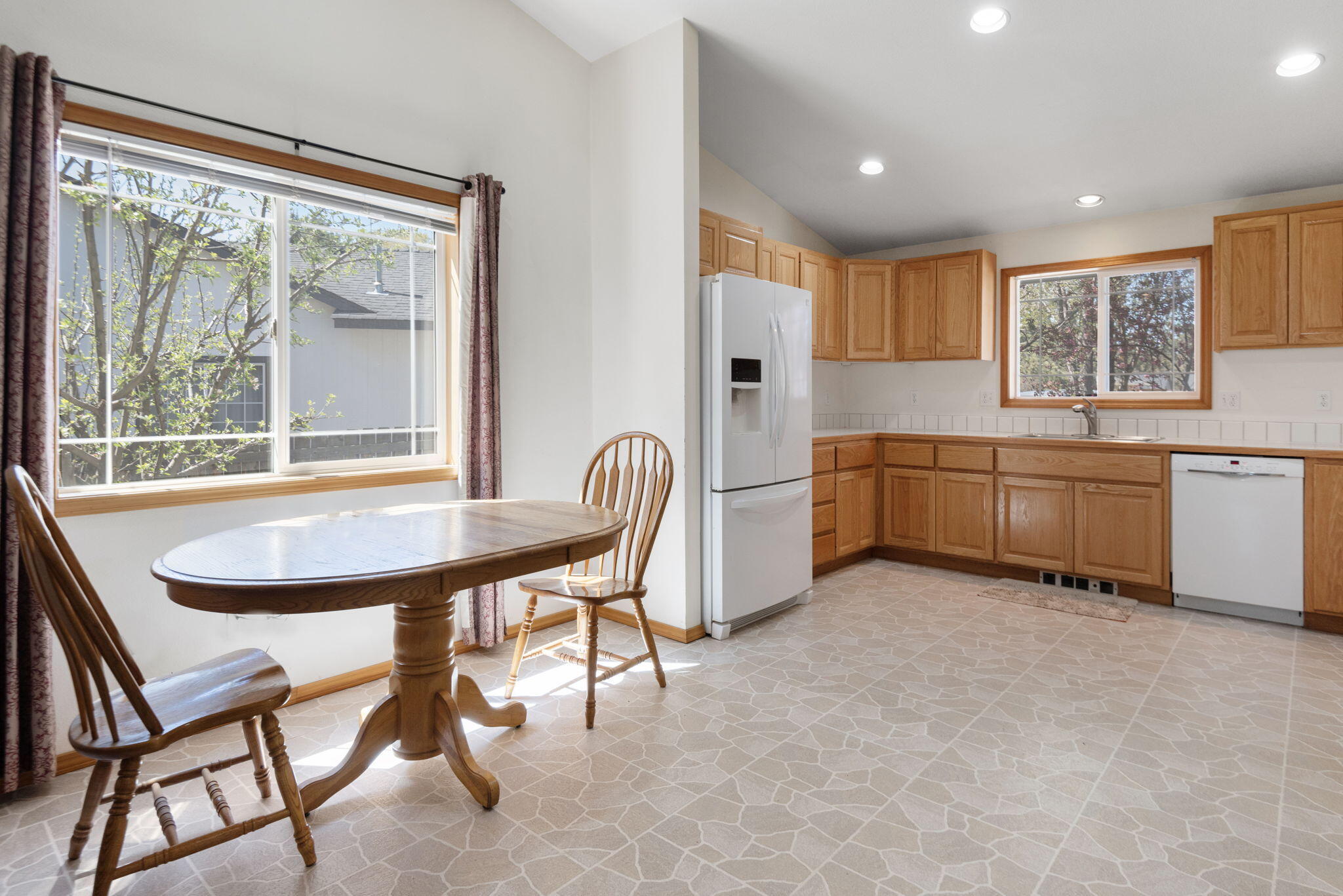 Rock Ridge - Residential