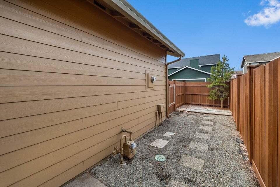 Gardenside - Residential