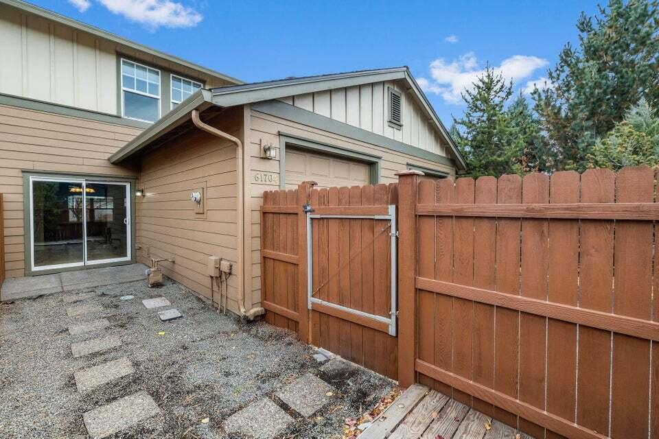 Gardenside - Residential