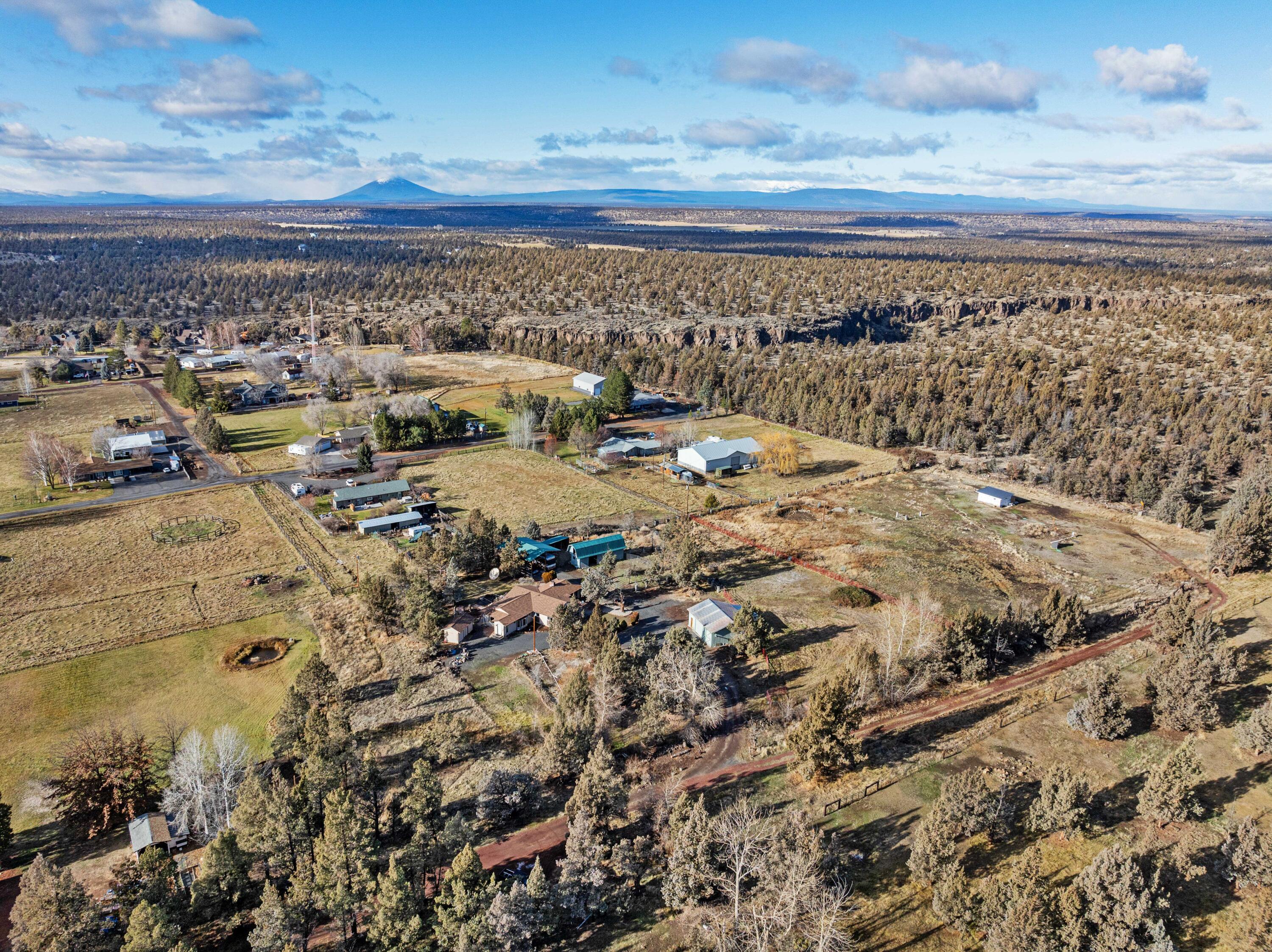 Howells River Rim - Residential