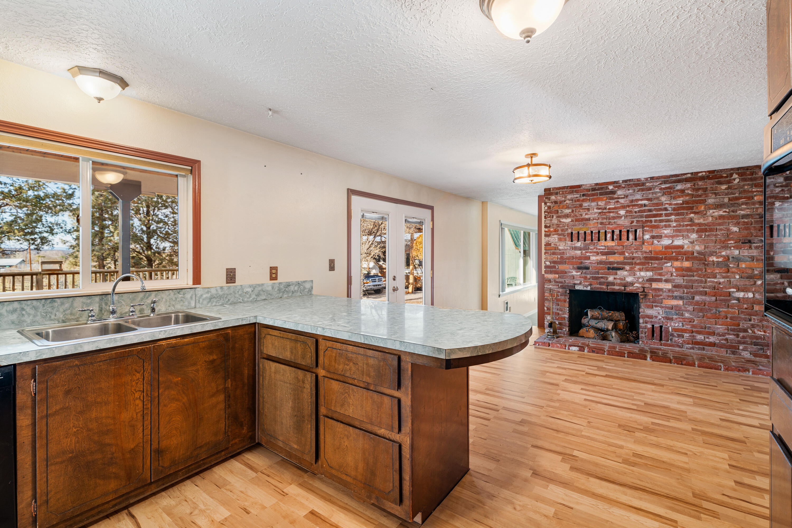 Howells River Rim - Residential