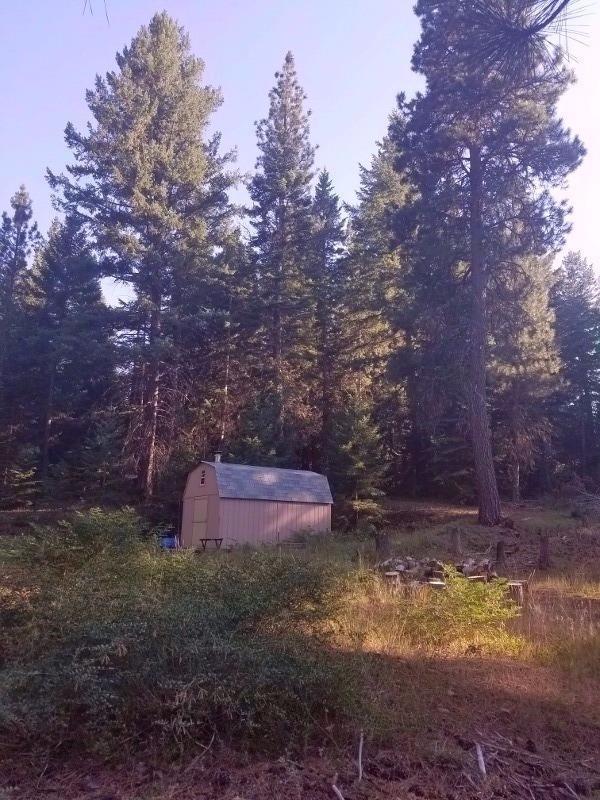 Winter Special!!Attention all Snowmobile enthusiasts, pick these lots up for a discount and enjoy your very own recreational hide out! Located minutes from Rocky Point Resort, Lake of the Woods, Upper Klamath Lake in Fremont-Winema National Forest, the area boasts outstanding fishing, birding, kayaking. and Sno-Park for winter enjoyment. Approval for a home site and septic are on file. The owner has even installed a 1015 lofted barn which can double as a dry place to be if you are camping on the property.