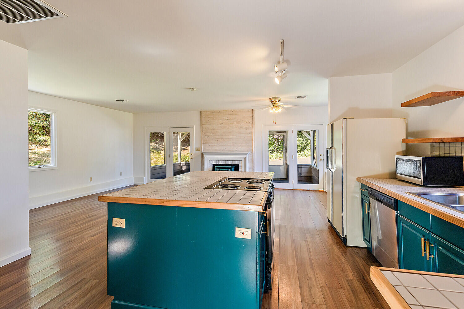 N/A - Residential