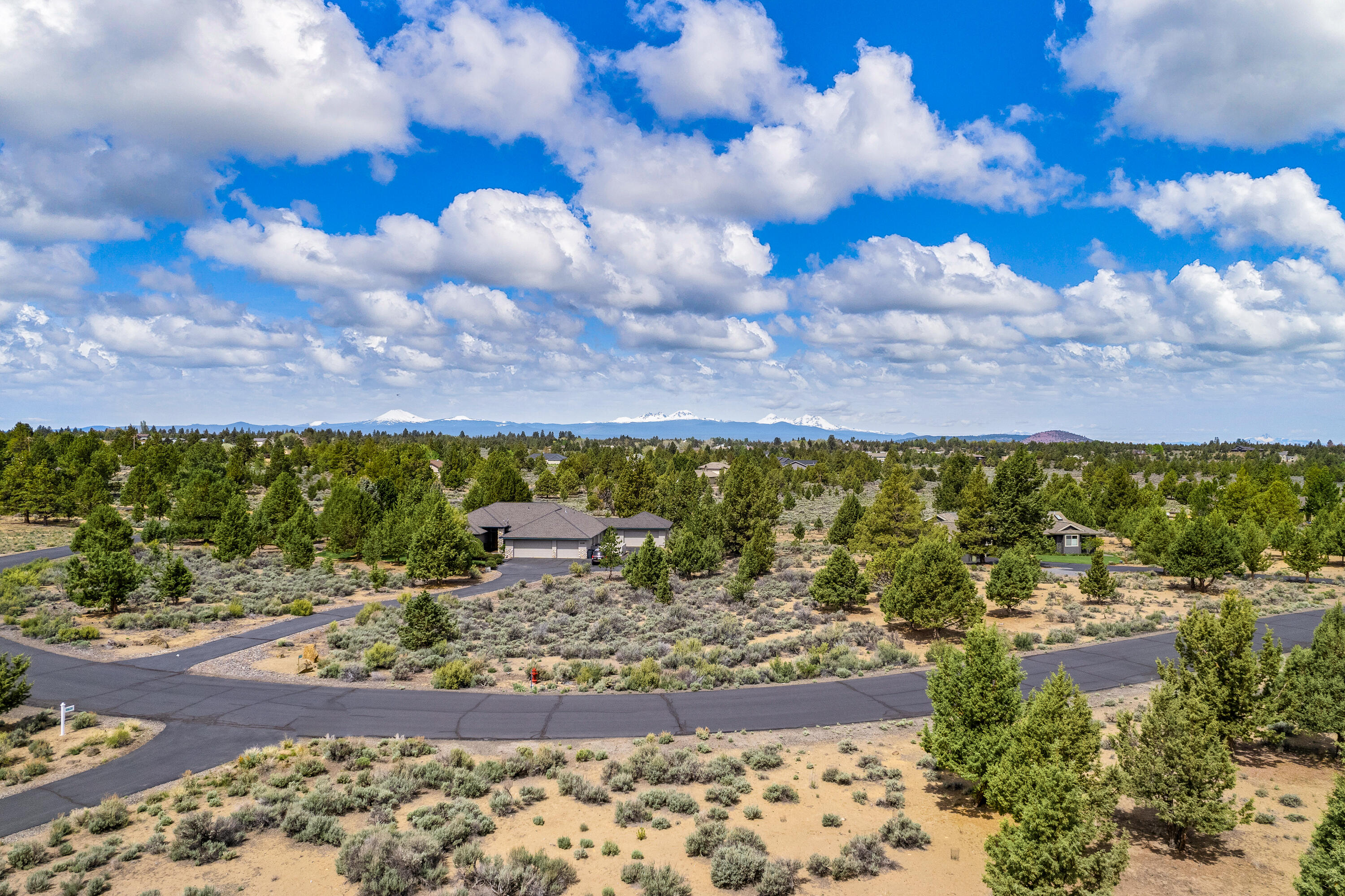 Lane Knolls - Residential
