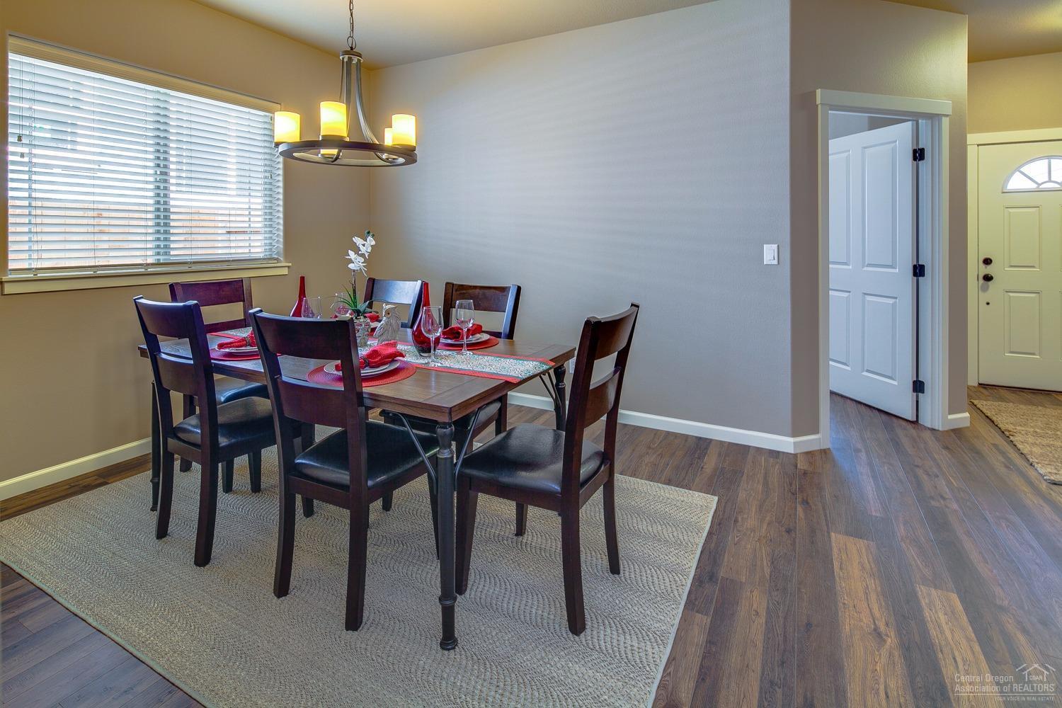 Kian Canyon - Residential