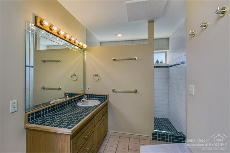 Sundance East - Residential