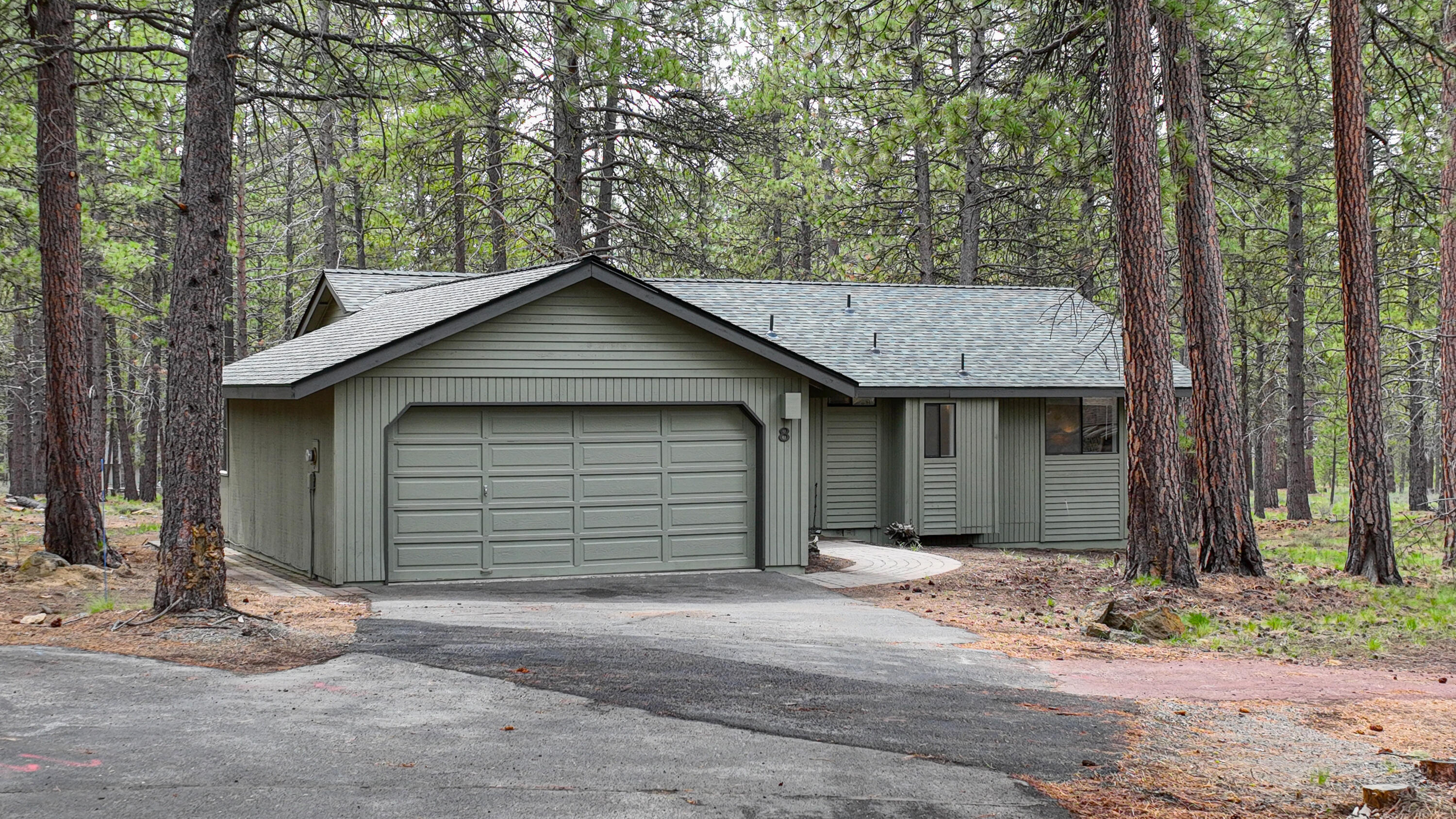 Location! Location! Come inside & you will be in awe of the views of the 15+ acres of forested common space that this single level home adjoins. Be the first to own & enjoy this freshly remodeled home in a very special location in Sunriver! Updates includes: new roof & insulation, luxury vinyl plank & carpet flooring, cabinets, quartz counters, stainless steel appliances, interior & exterior paint, interior doors & hardware, patio slider, lighting fixtures, some plumbing fixtures, window covering, gas FP.  Soak in the hot tub & enjoy the privacy of this location & the towering Ponderosa Pines. Paver entry walkway. Conveniently located ½ way between the SHARC & Fort Rock Park. Easy access to Hwy 97 from the North Cottonwood entrance. This single level floorplan & location checks the boxes for any type of buyer! The perfect 2nd home getaway, vacation rental or permanent residence.  Proven rental for years. Hurry, this one won't last long!