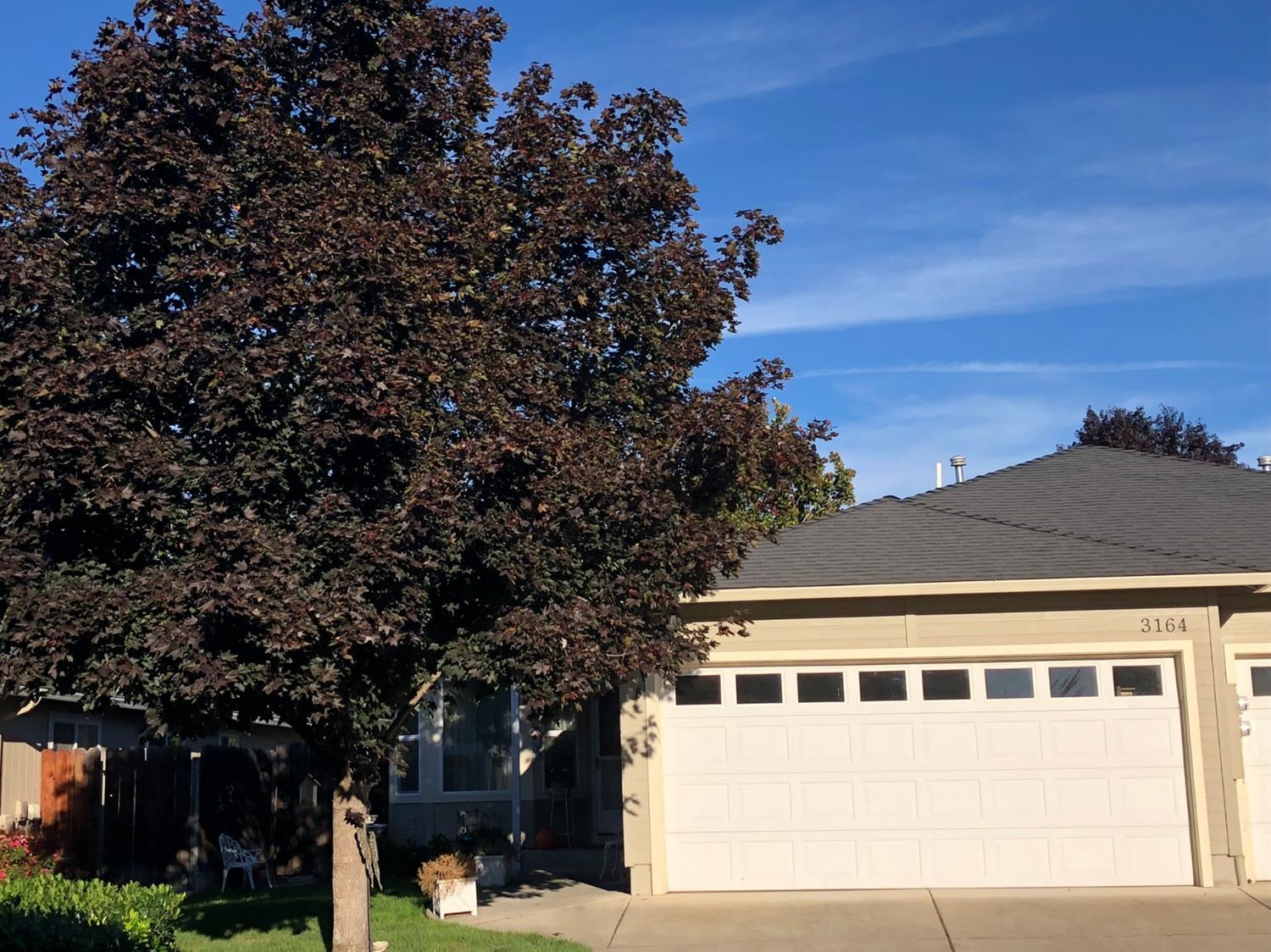 Wonderful 2 bedroom, 2 bath zero lot line home in East Medford. Great rental history for the property and the HOA maintains the front yard and back yard lawns. There is a great attached two car garage, and the home is close to schools and to shopping.