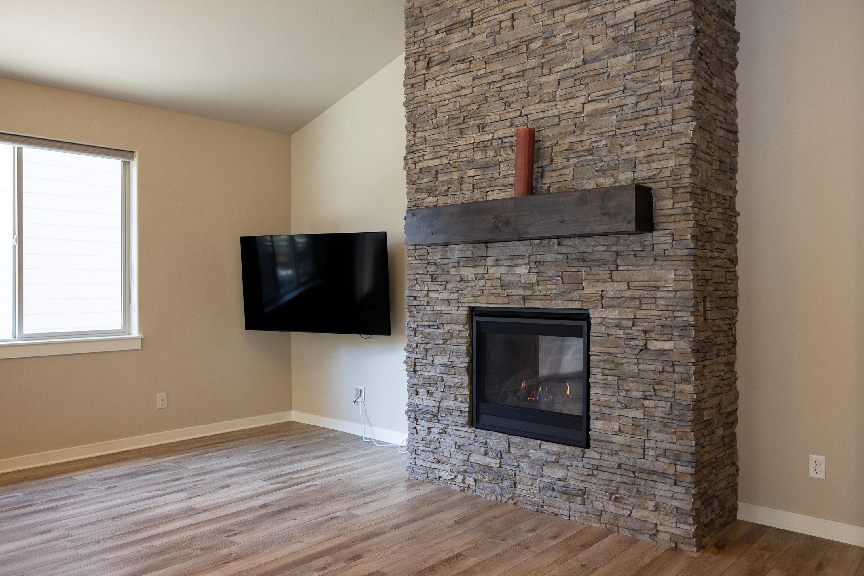 Crescent Creek - Residential