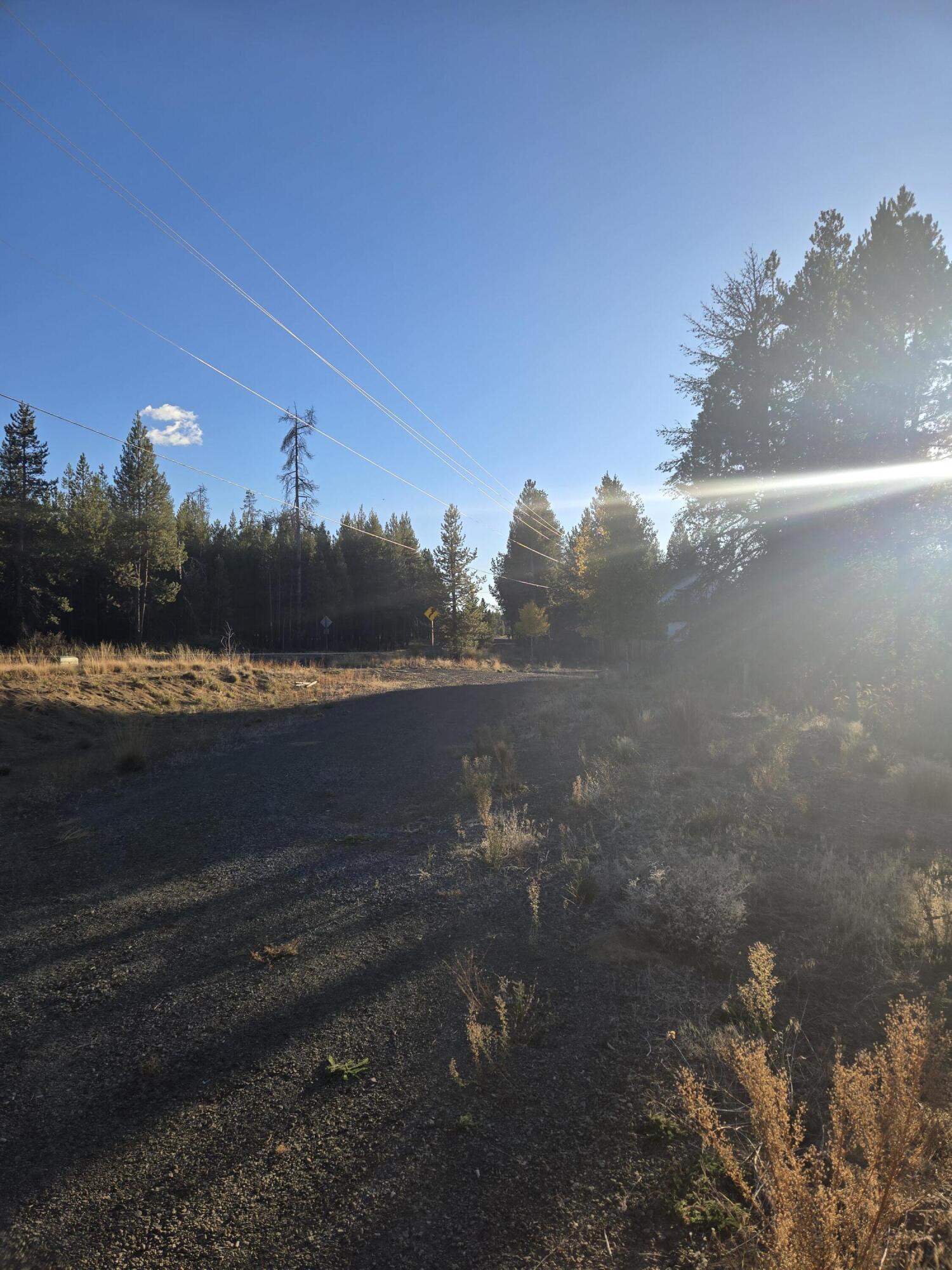 Lazy River - Land