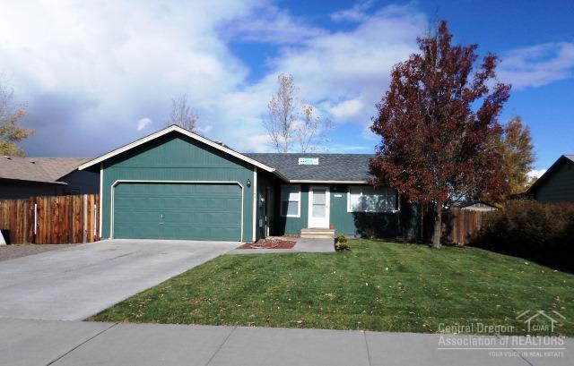 Great investment opportunity, close to schools on the southwest side of Redmond. Offering a cute and cozy 3 bedroom 1 bath home. Attached double car garage. Large fenced backyard with mountain views and a nice patio/deck to enjoy. Brand new roof. New exterior paint. New landscaping and sprinkler system in the front yard. Priced to sell!