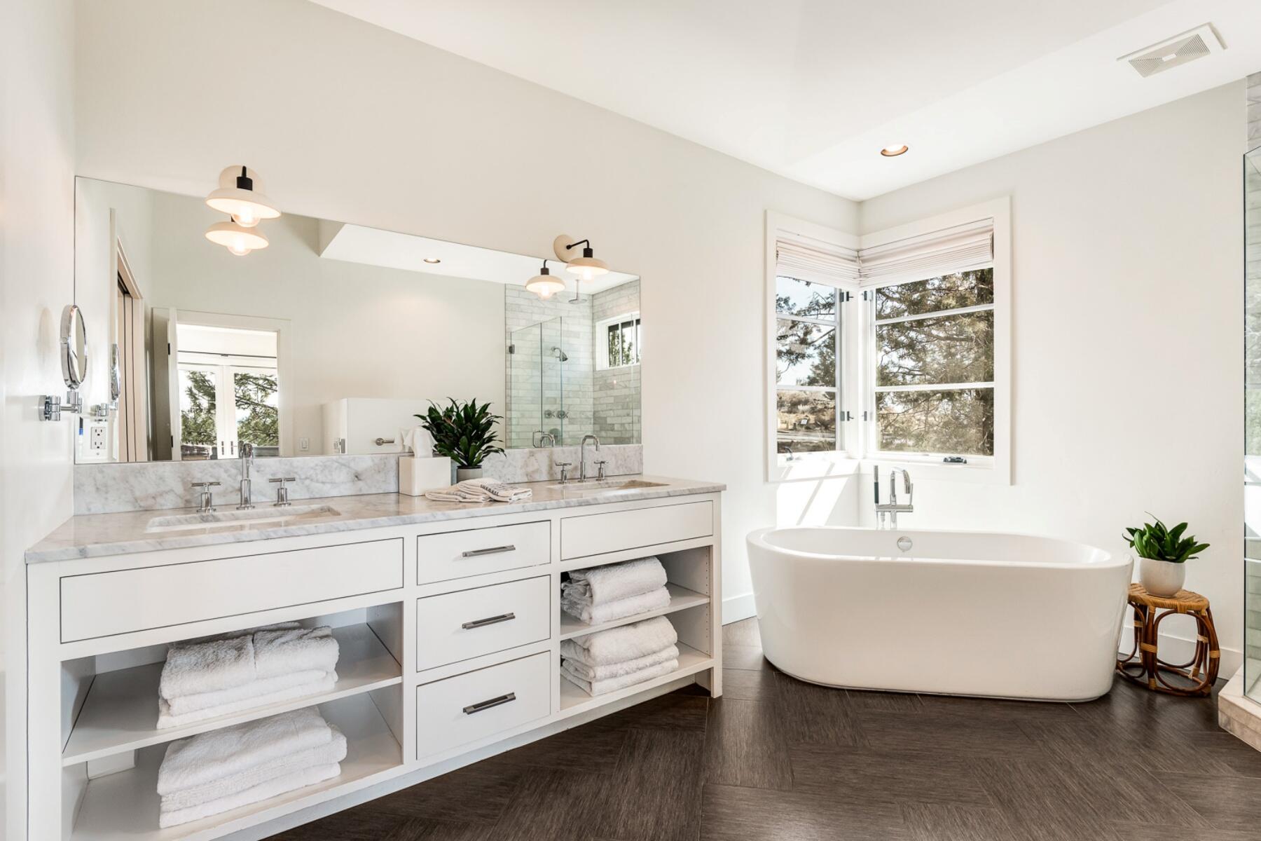 Awbrey Butte - Residential