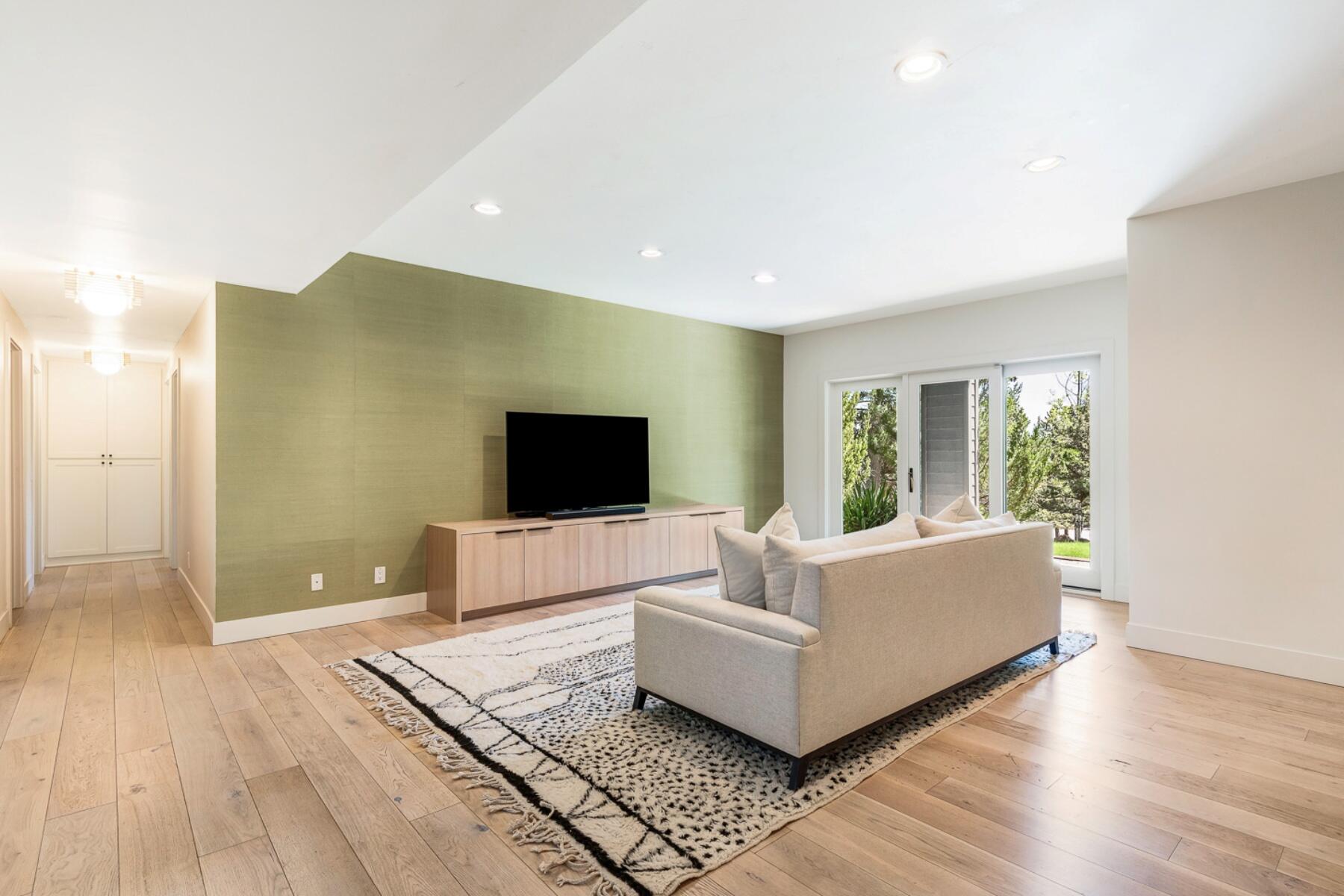 Awbrey Butte - Residential