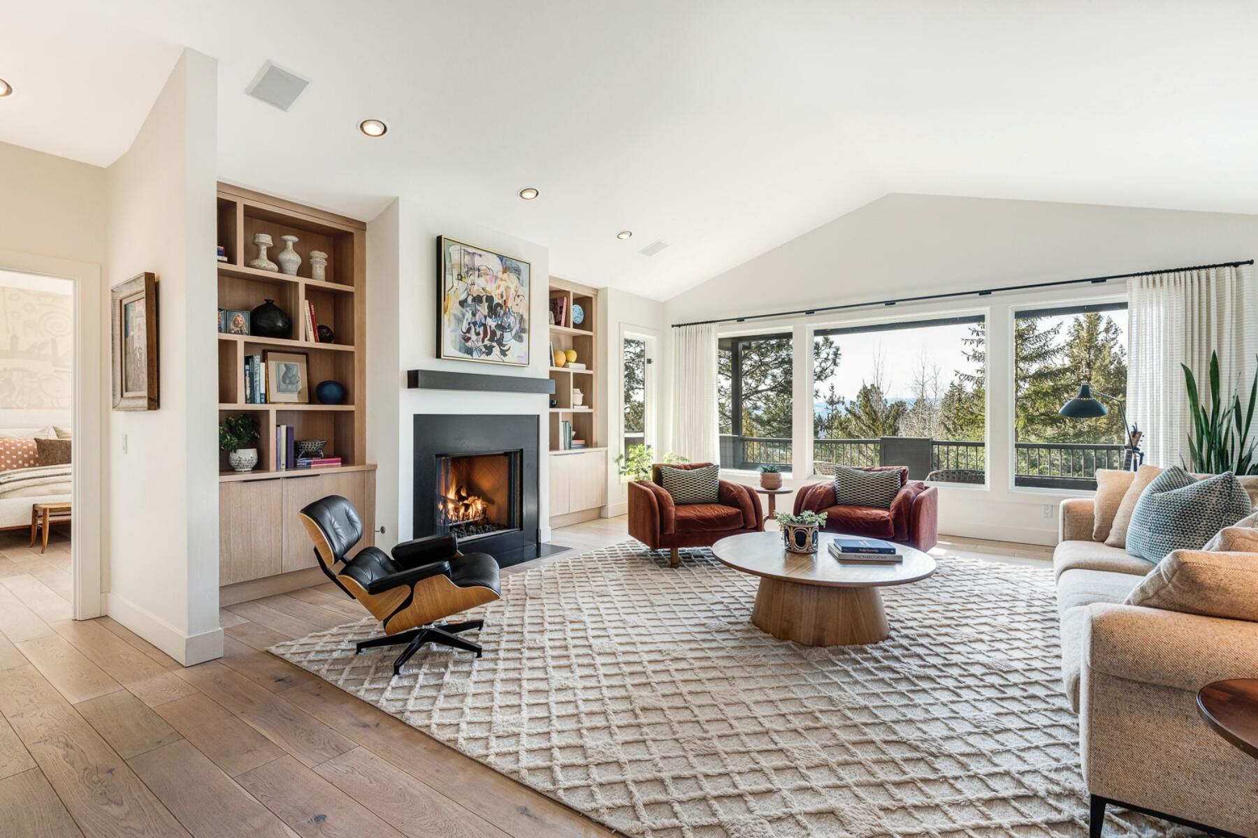 Awbrey Butte - Residential