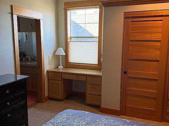 Ridge At Eagle Crest - Residential