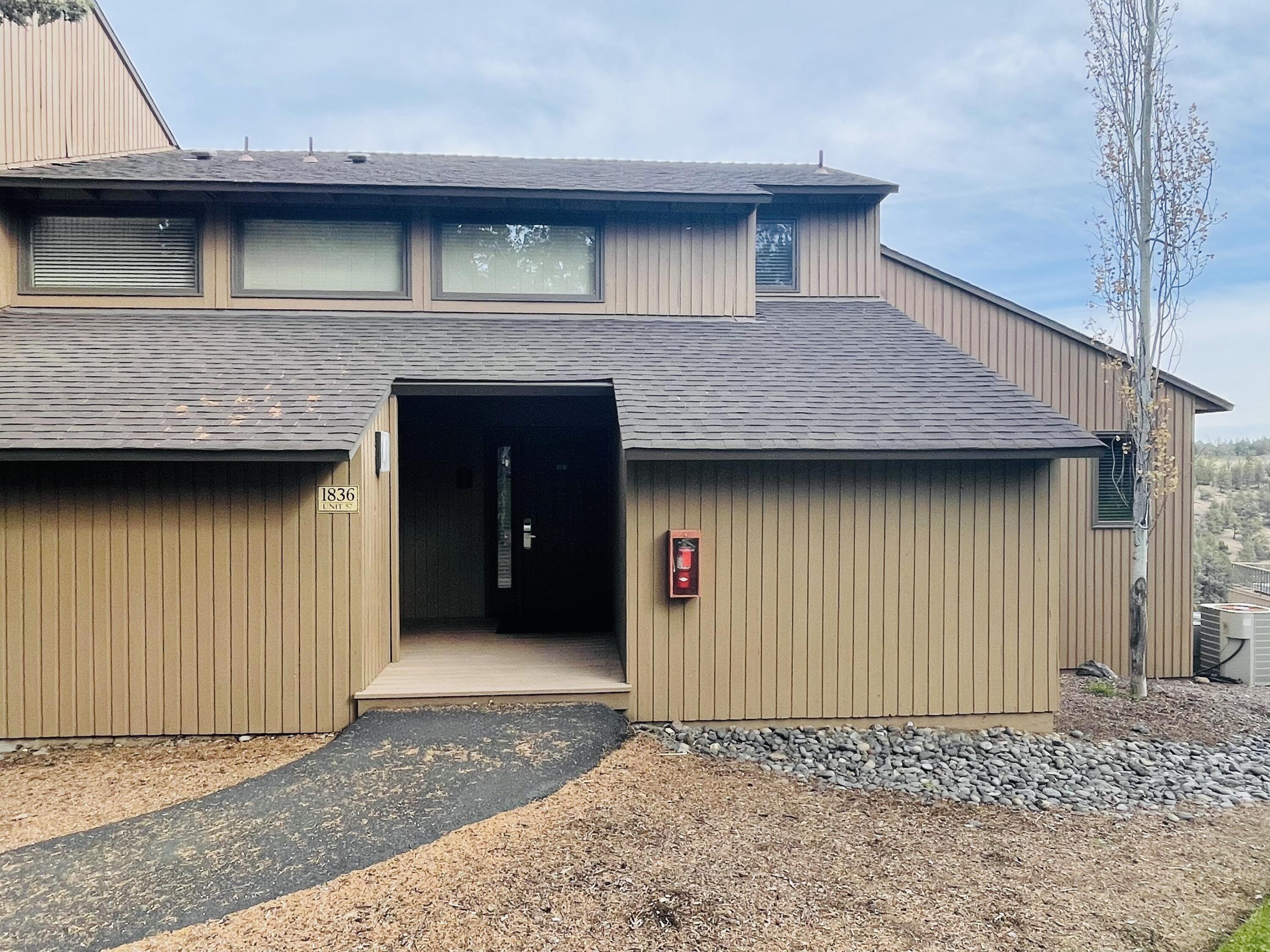 Eagle Crest - Residential